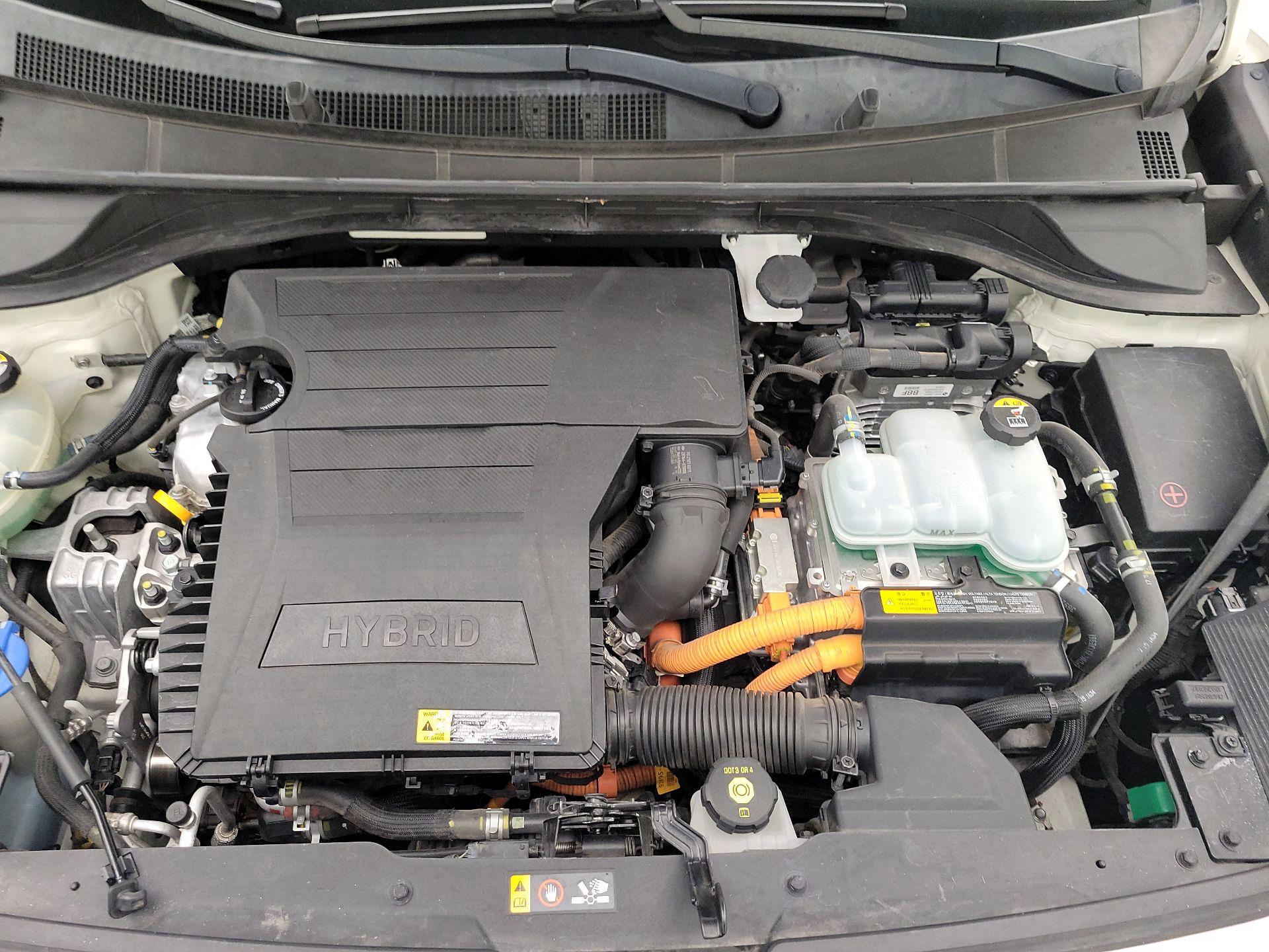 Thumbnail: 2017 Kia Niro - 17