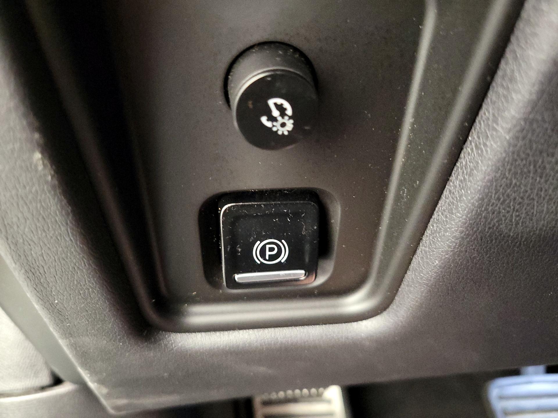 Thumbnail: 2024 Chevrolet Corvette - 13