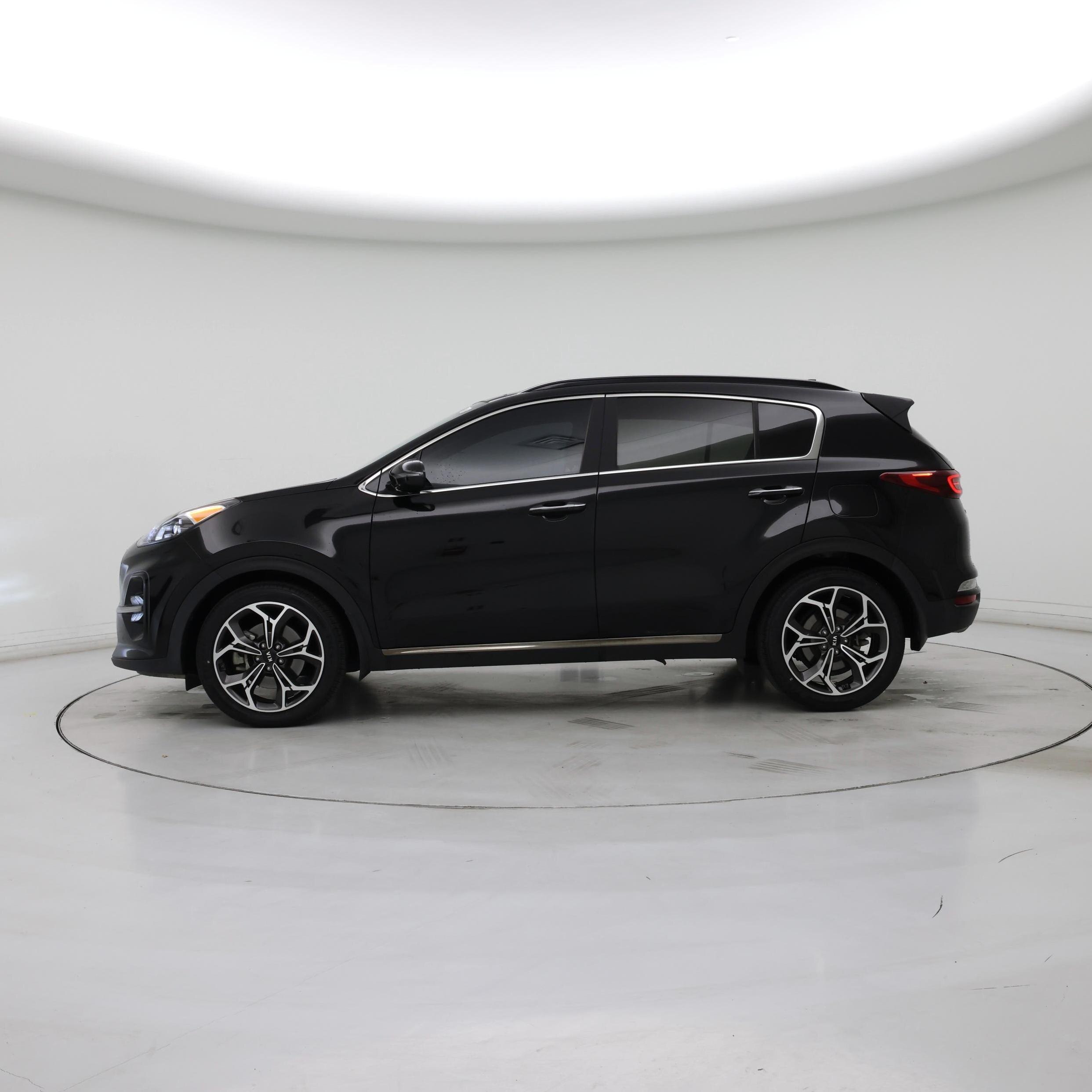 Thumbnail: 2020 Kia Sportage - 3