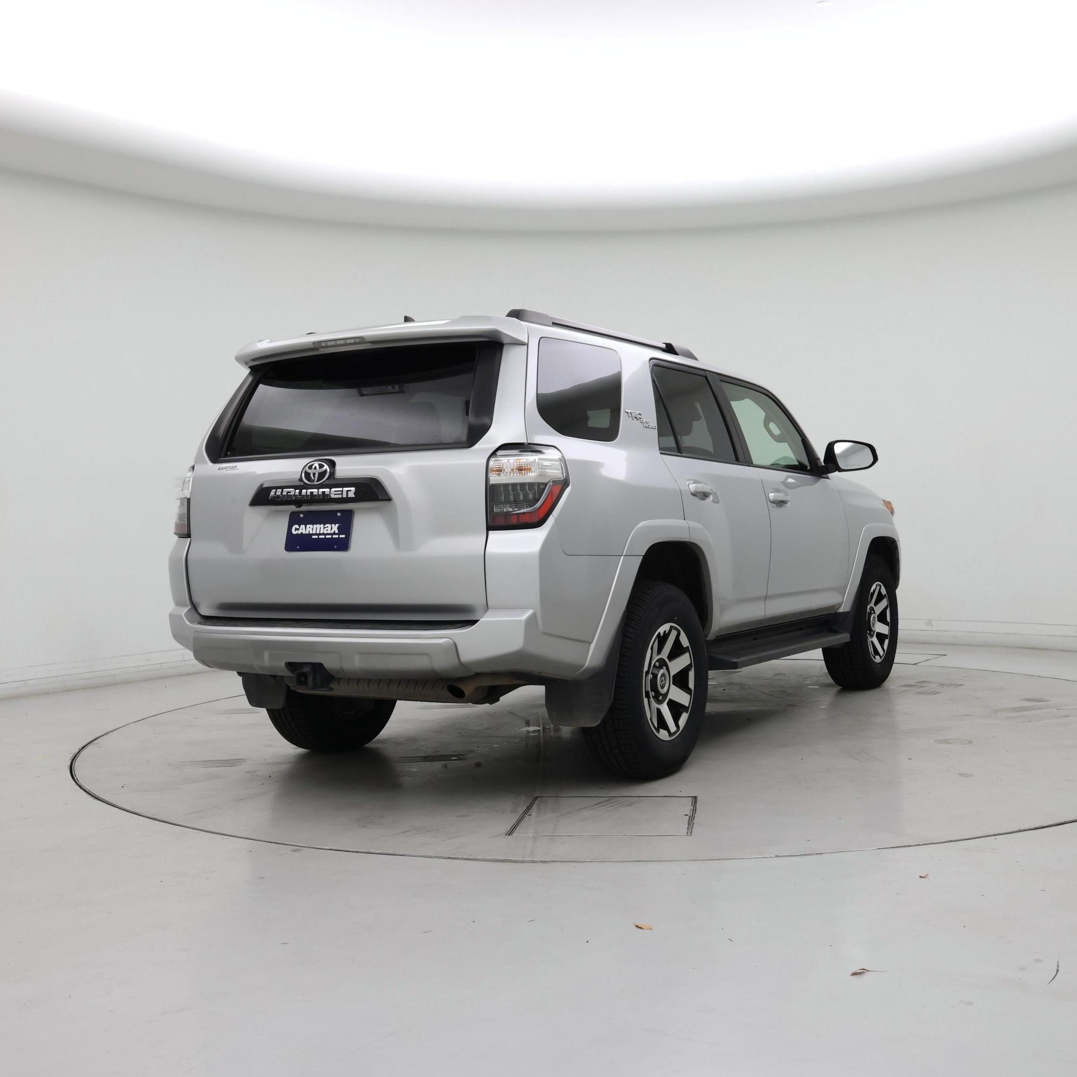 Thumbnail: 2021 Toyota 4Runner - 8