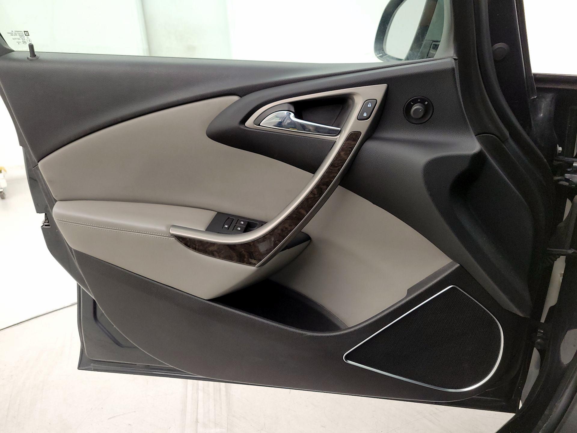 Thumbnail: 2016 Buick Verano - 12