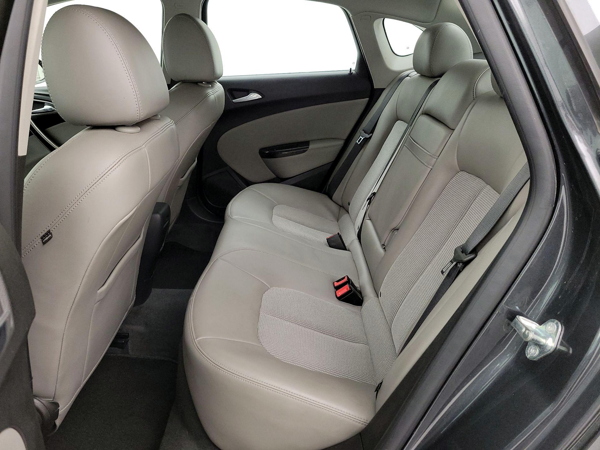 Thumbnail: 2016 Buick Verano - 19