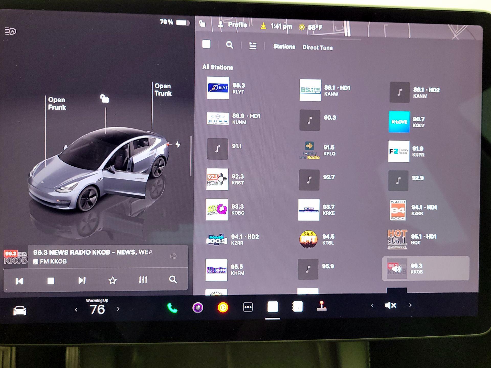 Thumbnail: 2022 Tesla Model 3 - 15