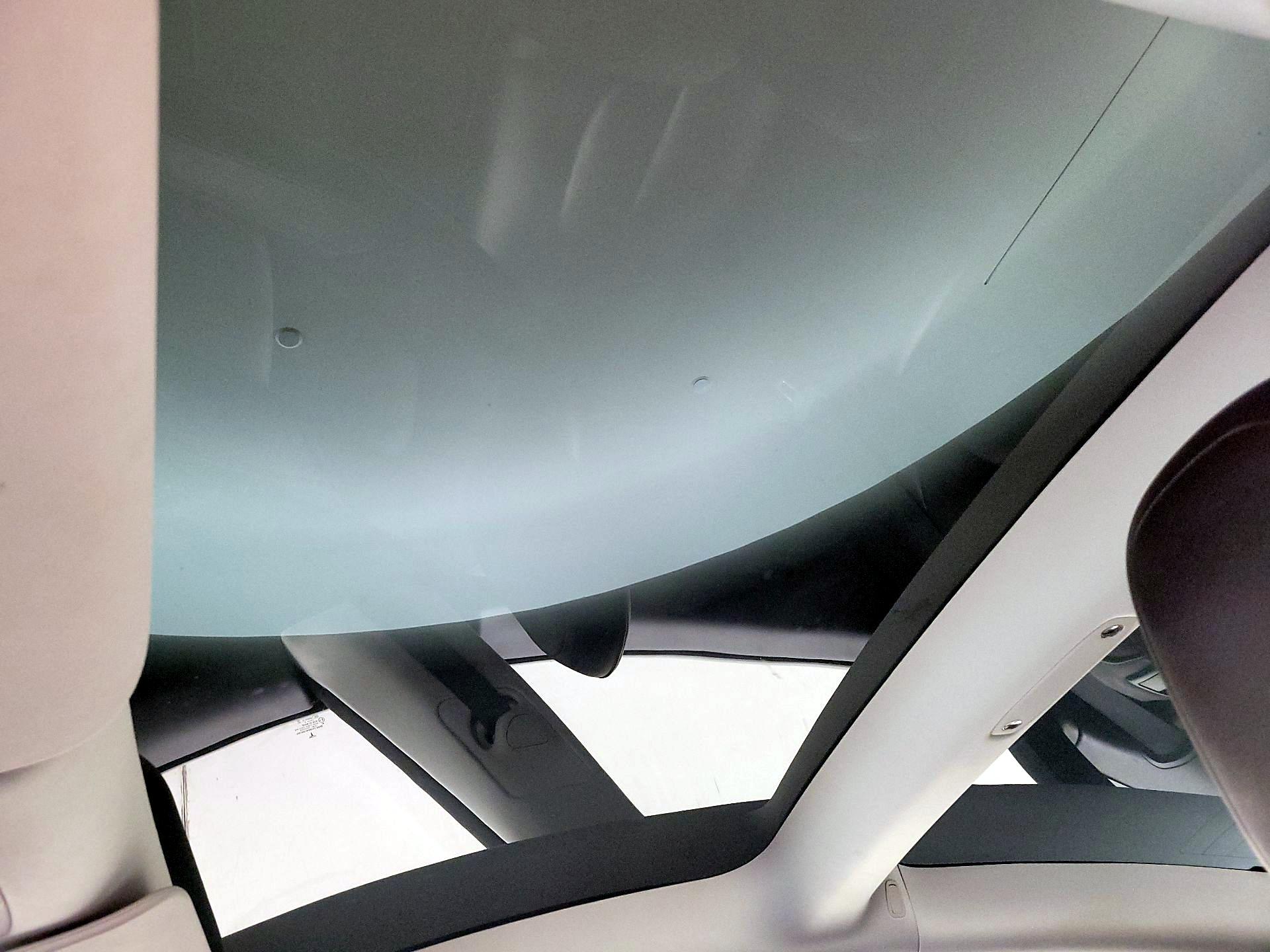 Thumbnail: 2022 Tesla Model 3 - 19