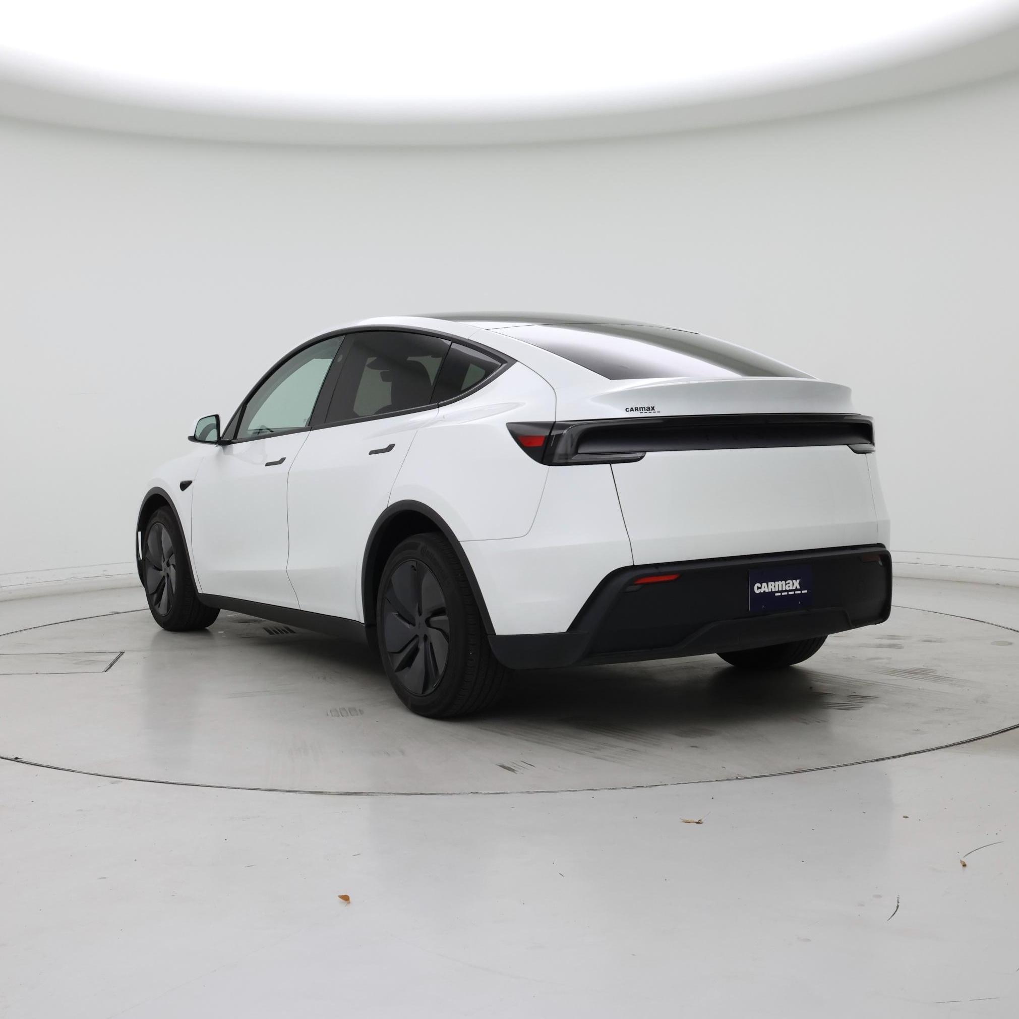 Thumbnail: 2026 Tesla Model Y - 2