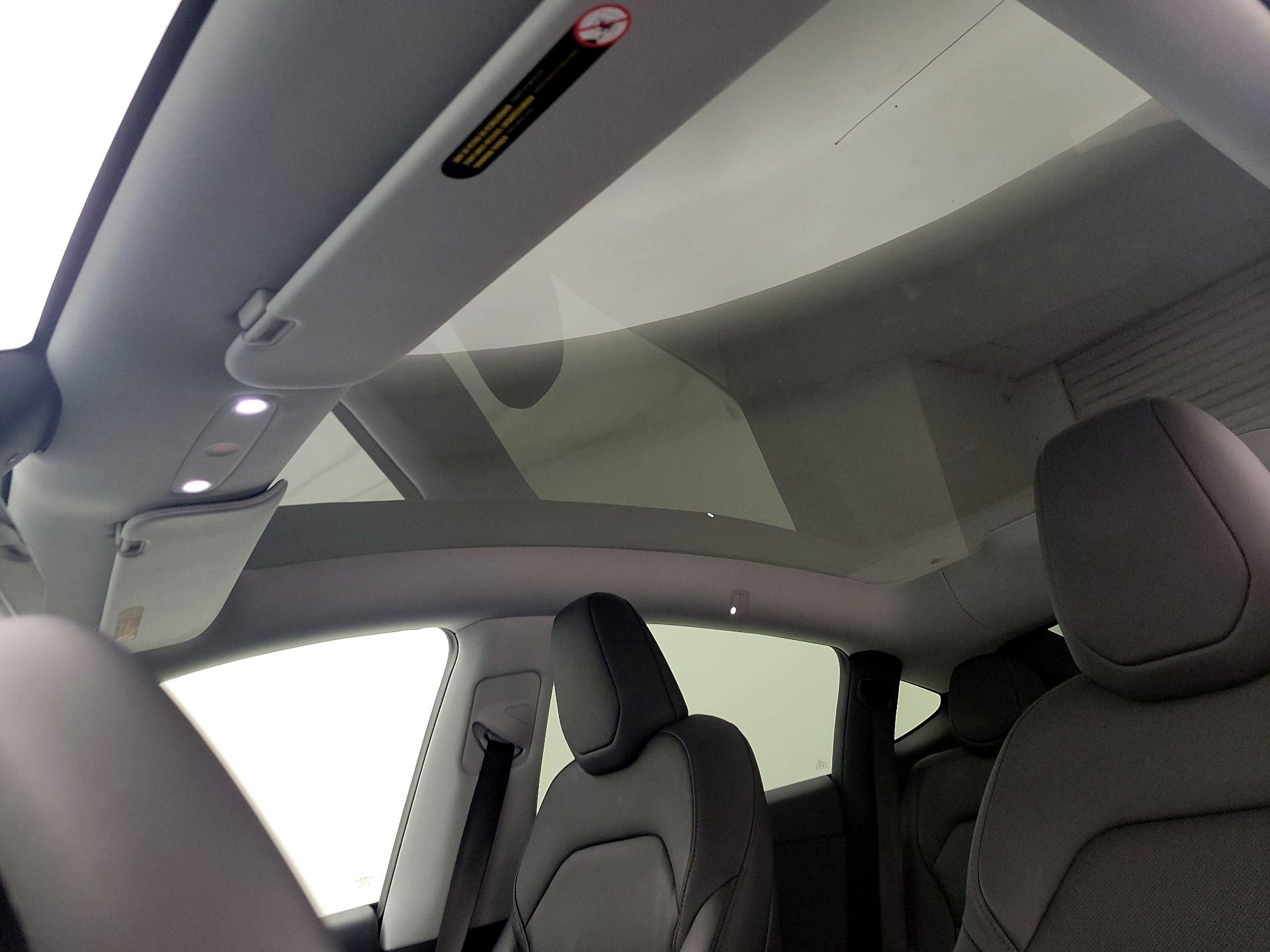 Thumbnail: 2026 Tesla Model Y - 19