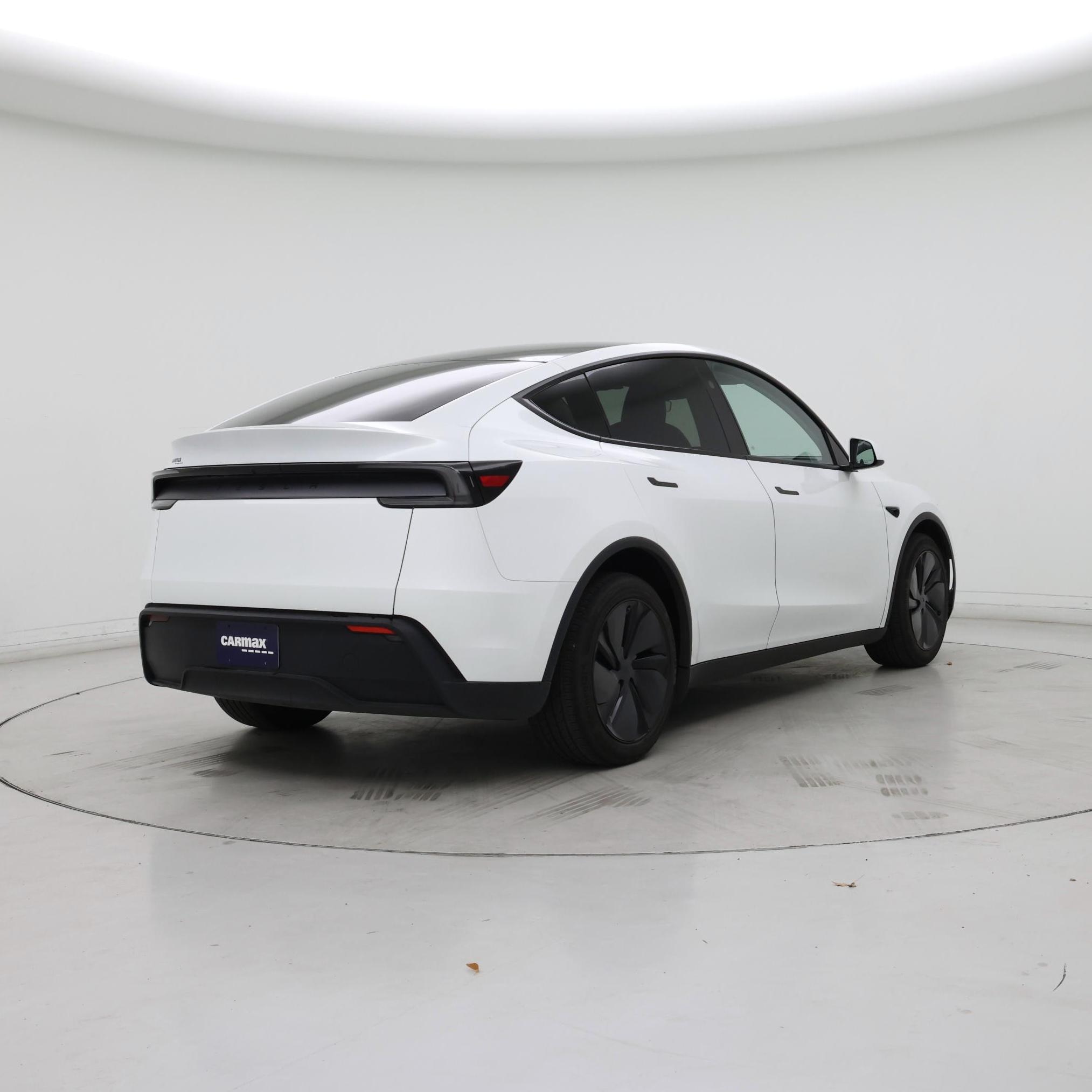 Thumbnail: 2026 Tesla Model Y - 8