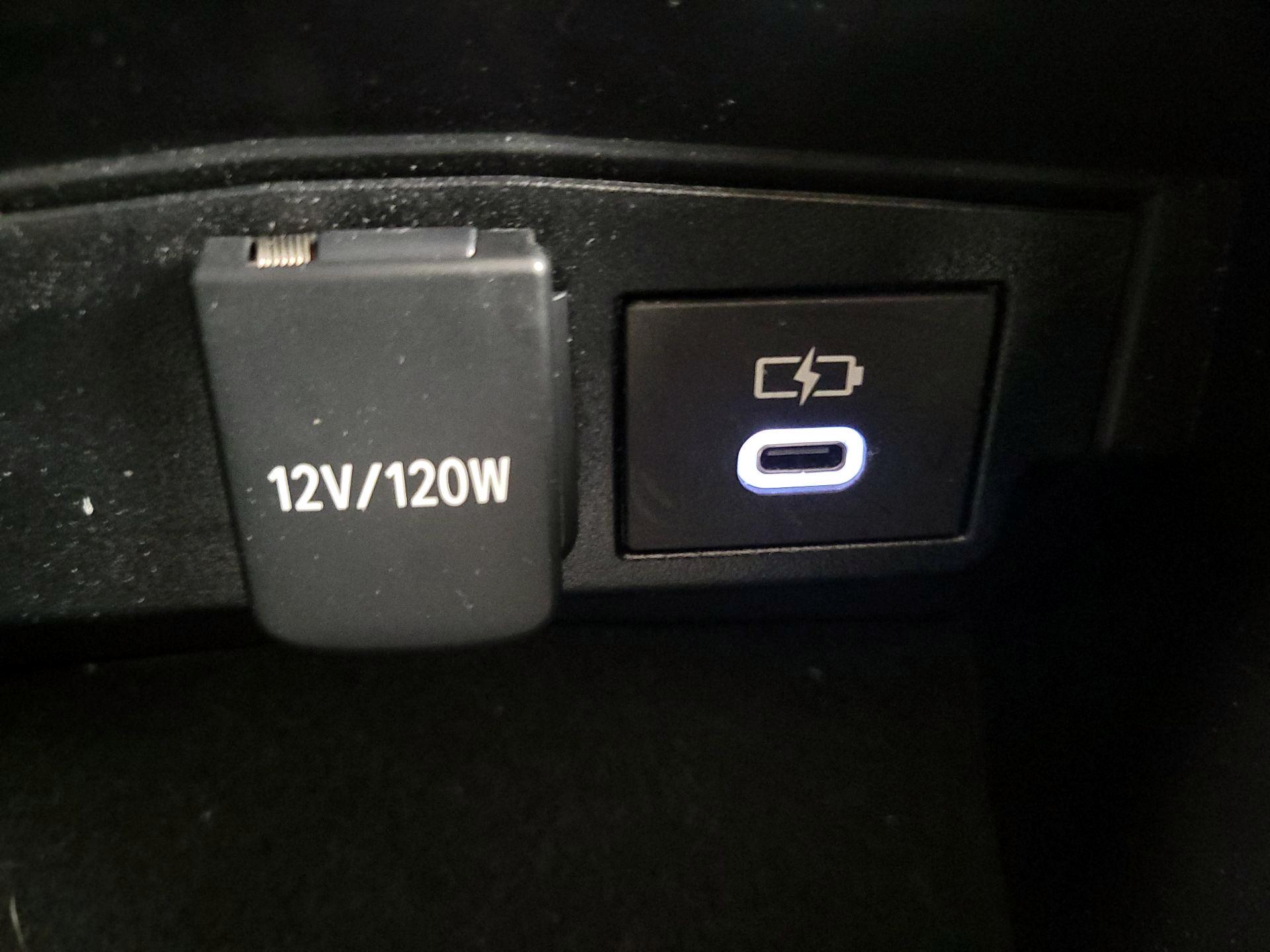 Thumbnail: 2024 Toyota Corolla - 16