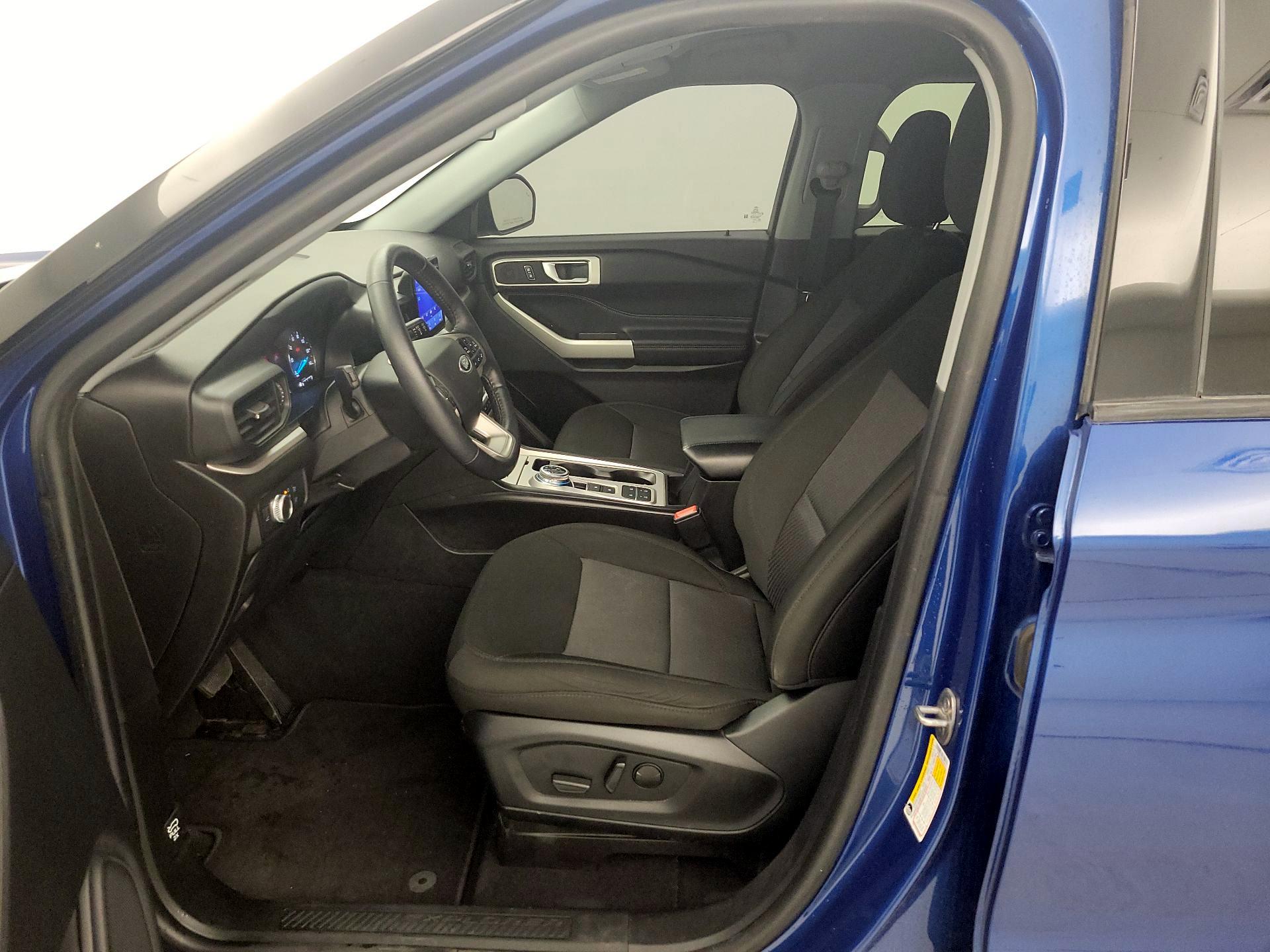 Thumbnail: 2022 Ford Explorer - 11