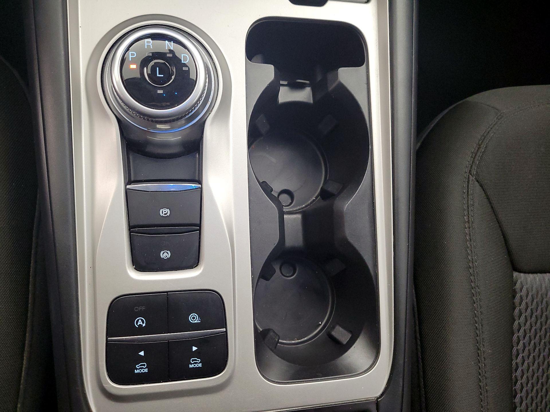 Thumbnail: 2022 Ford Explorer - 17