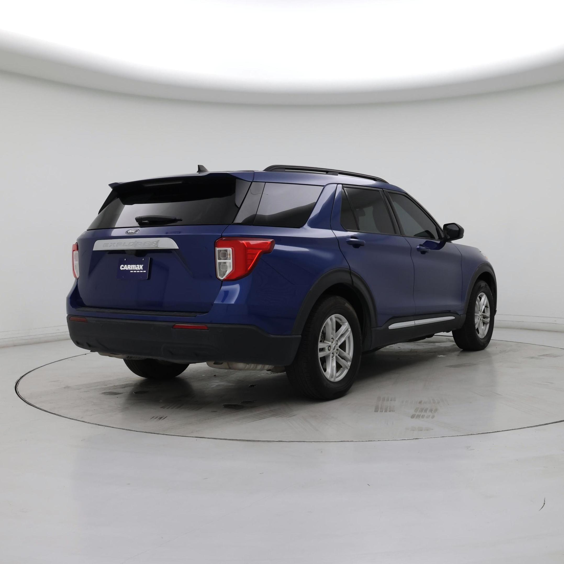 Thumbnail: 2022 Ford Explorer - 8