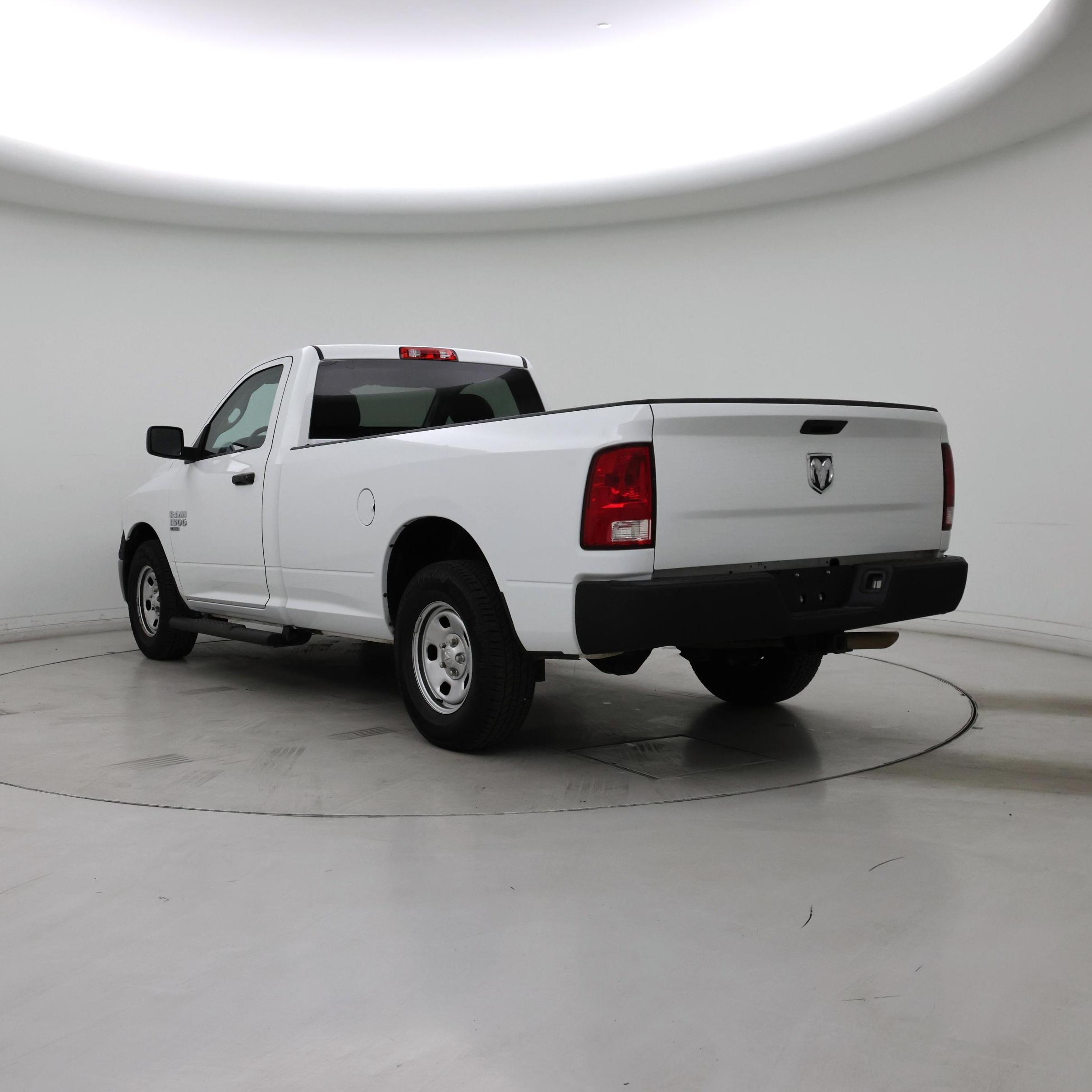 Thumbnail: 2023 RAM 1500 Classic - 2