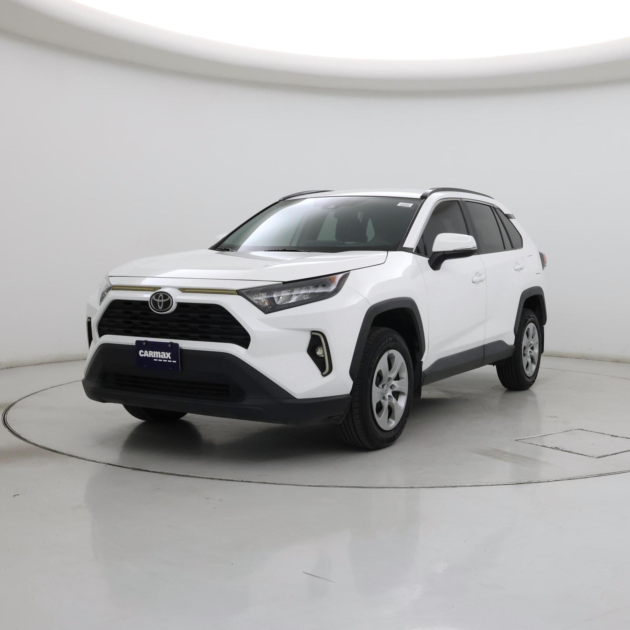 Thumbnail: 2021 Toyota RAV4 - 4