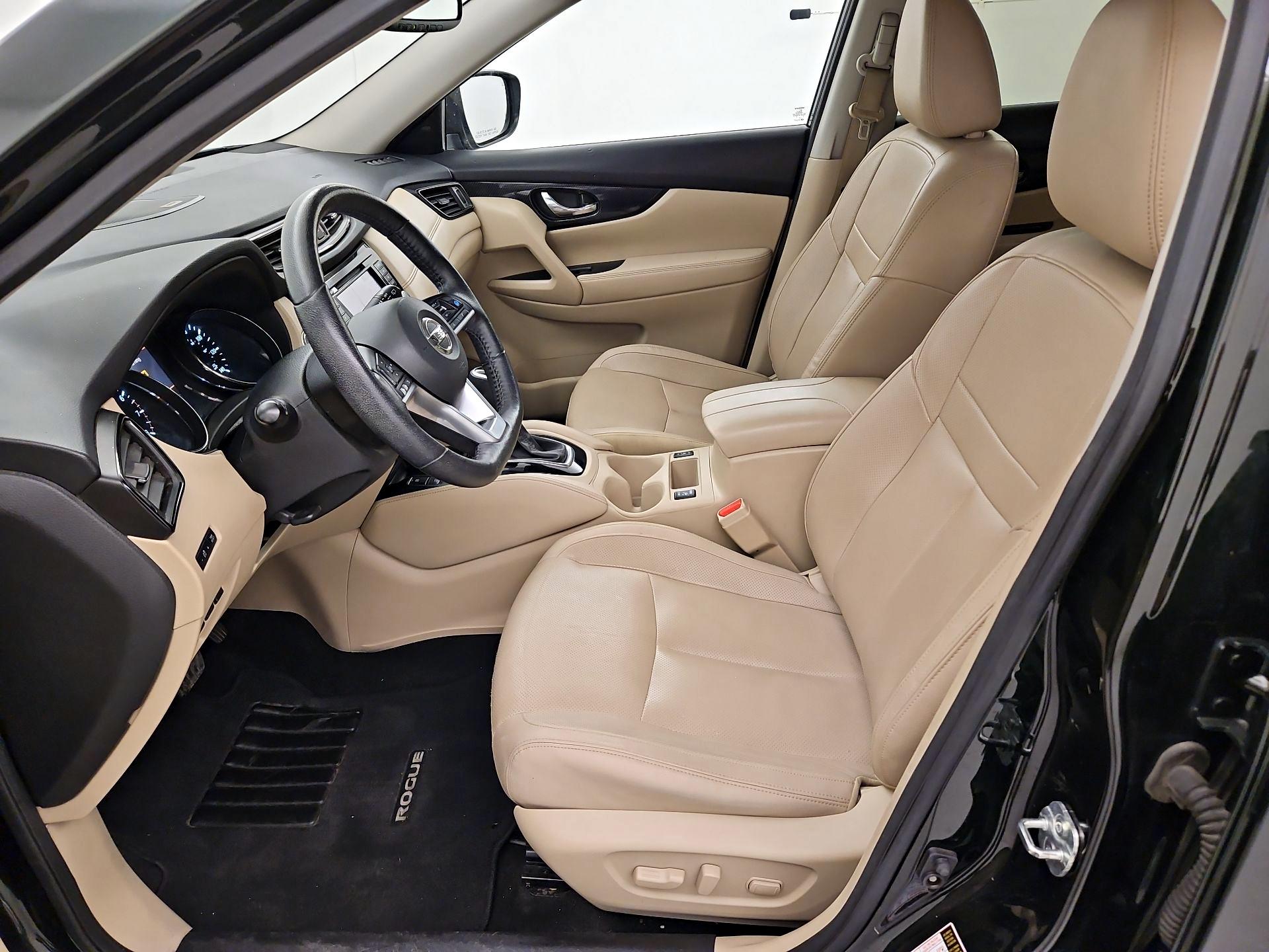 Thumbnail: 2020 Nissan Rogue - 11