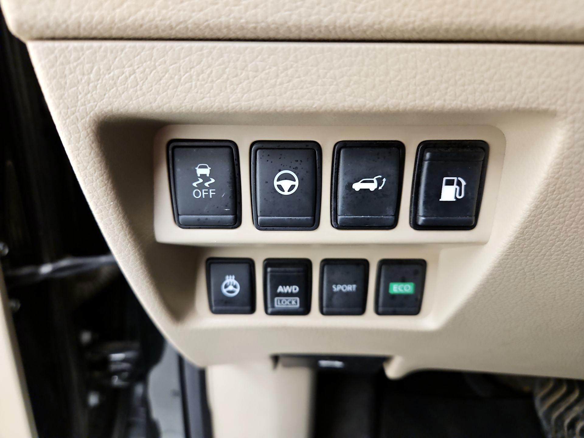 Thumbnail: 2020 Nissan Rogue - 13