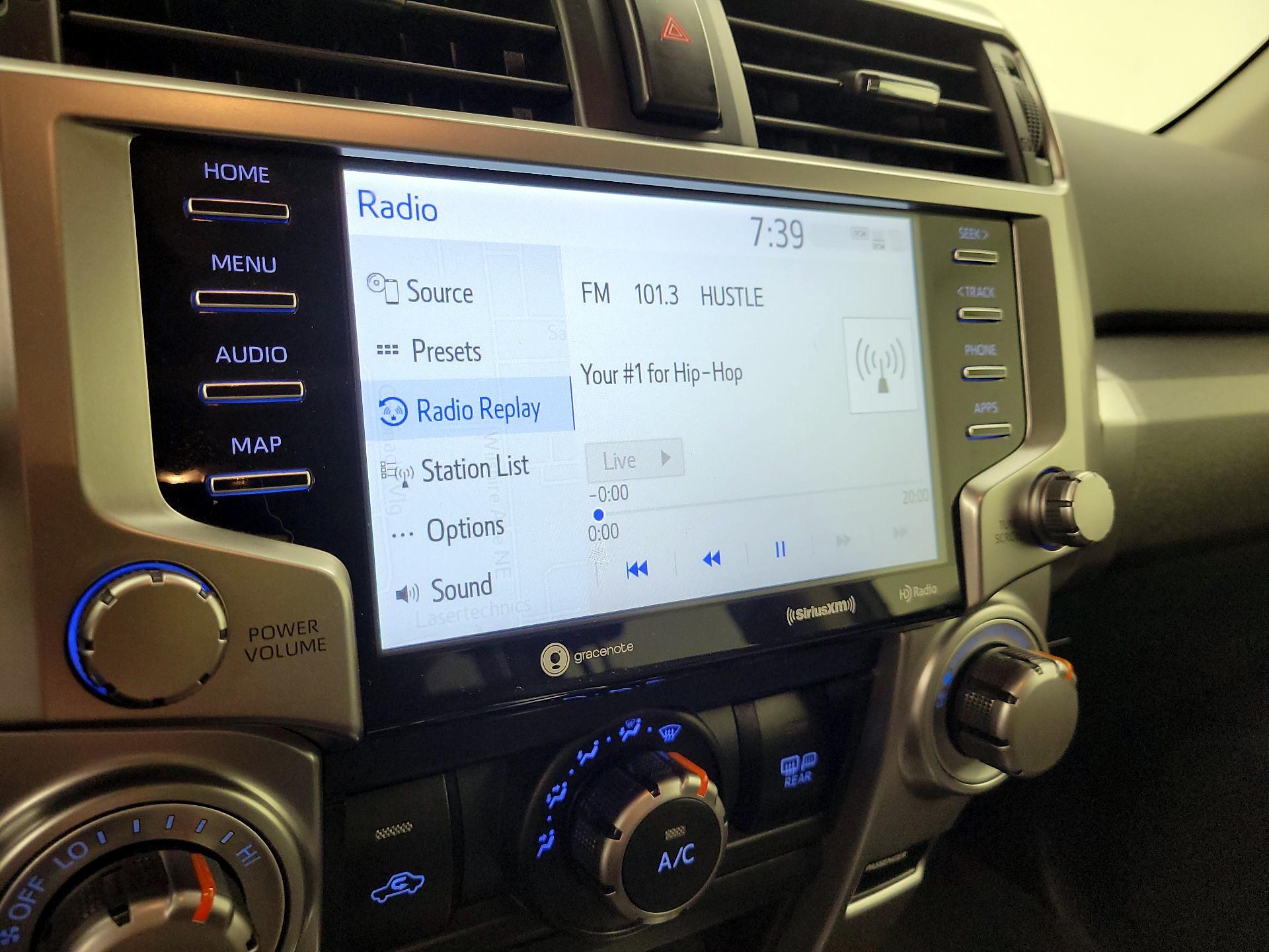 Thumbnail: 2021 Toyota 4Runner - 16