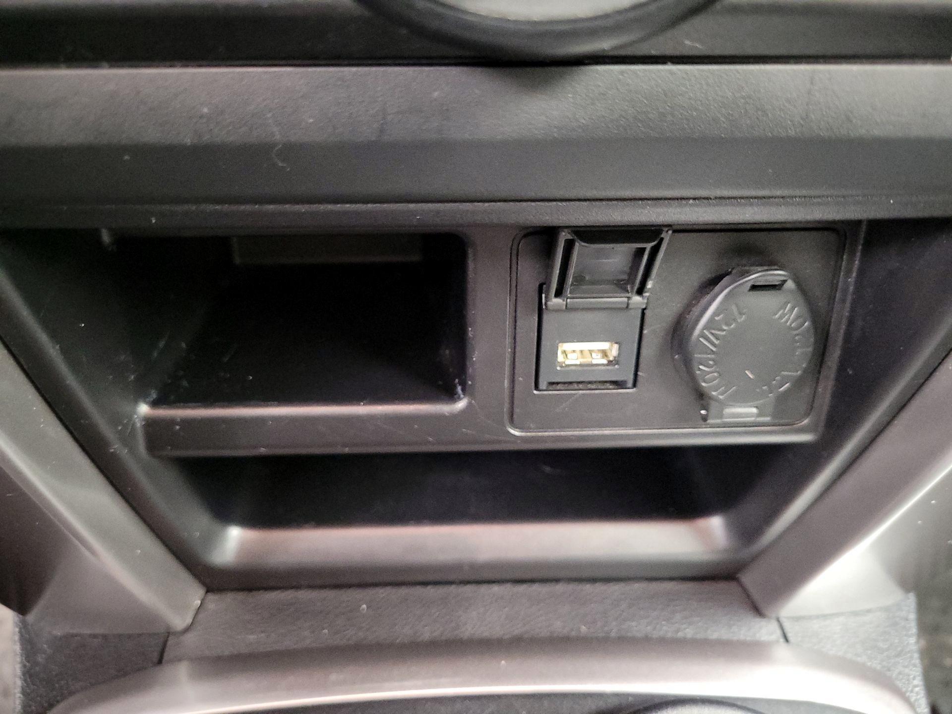 Thumbnail: 2021 Toyota 4Runner - 19