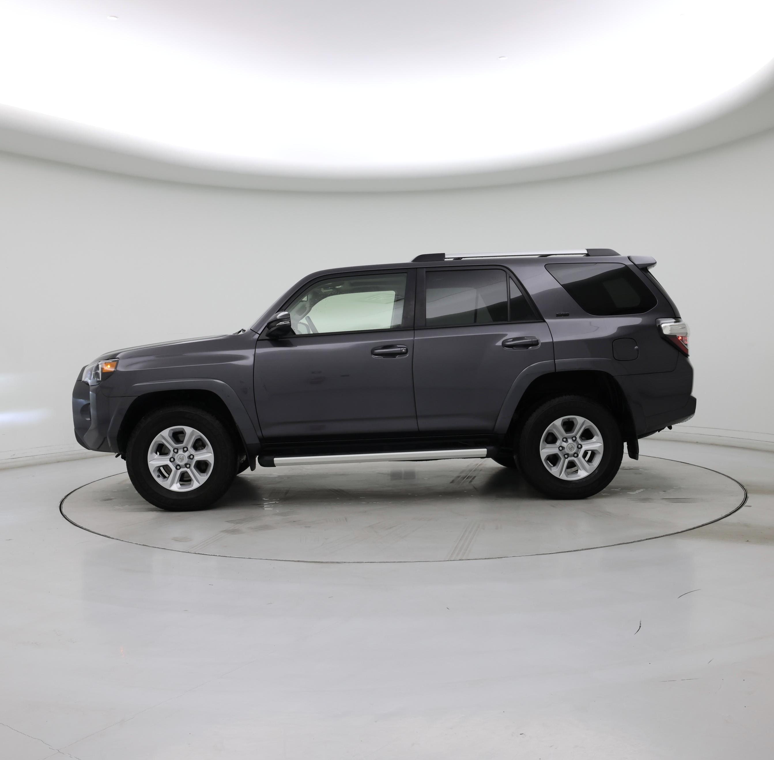 Thumbnail: 2021 Toyota 4Runner - 3