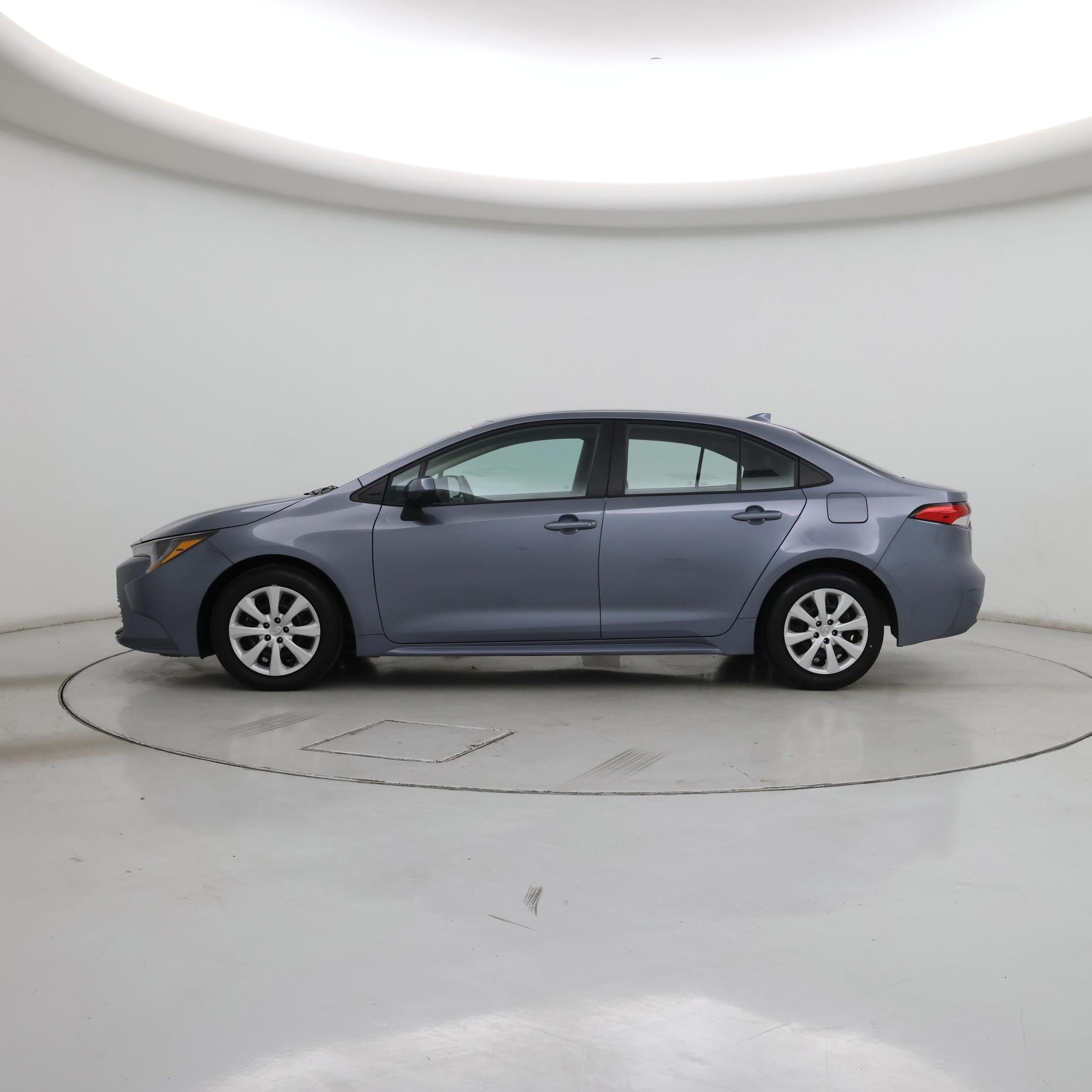 Thumbnail: 2024 Toyota Corolla - 3