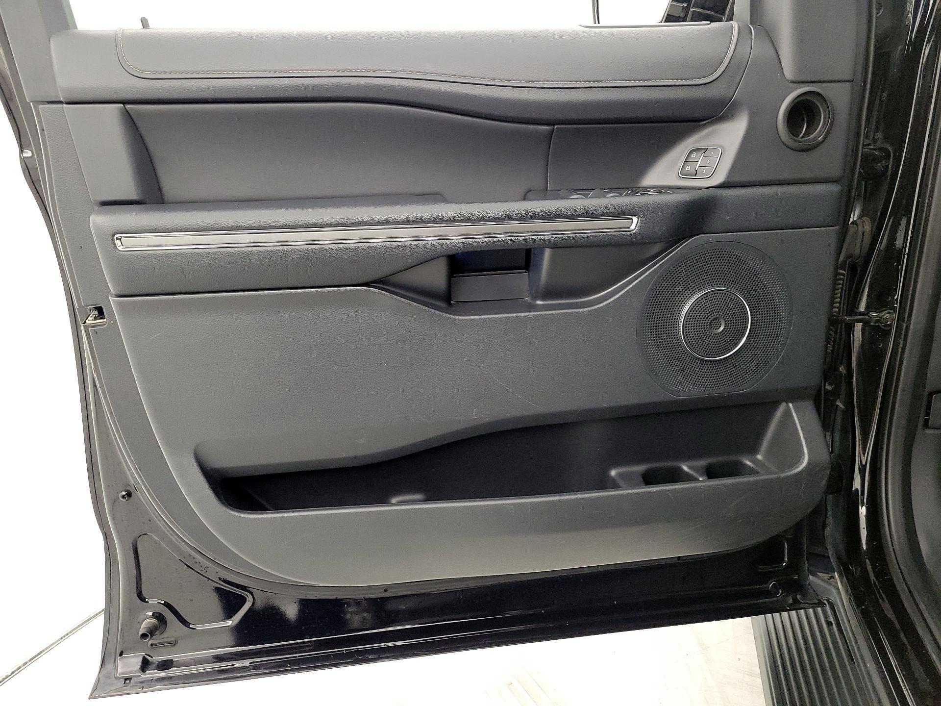 Thumbnail: 2024 Ford Expedition - 12