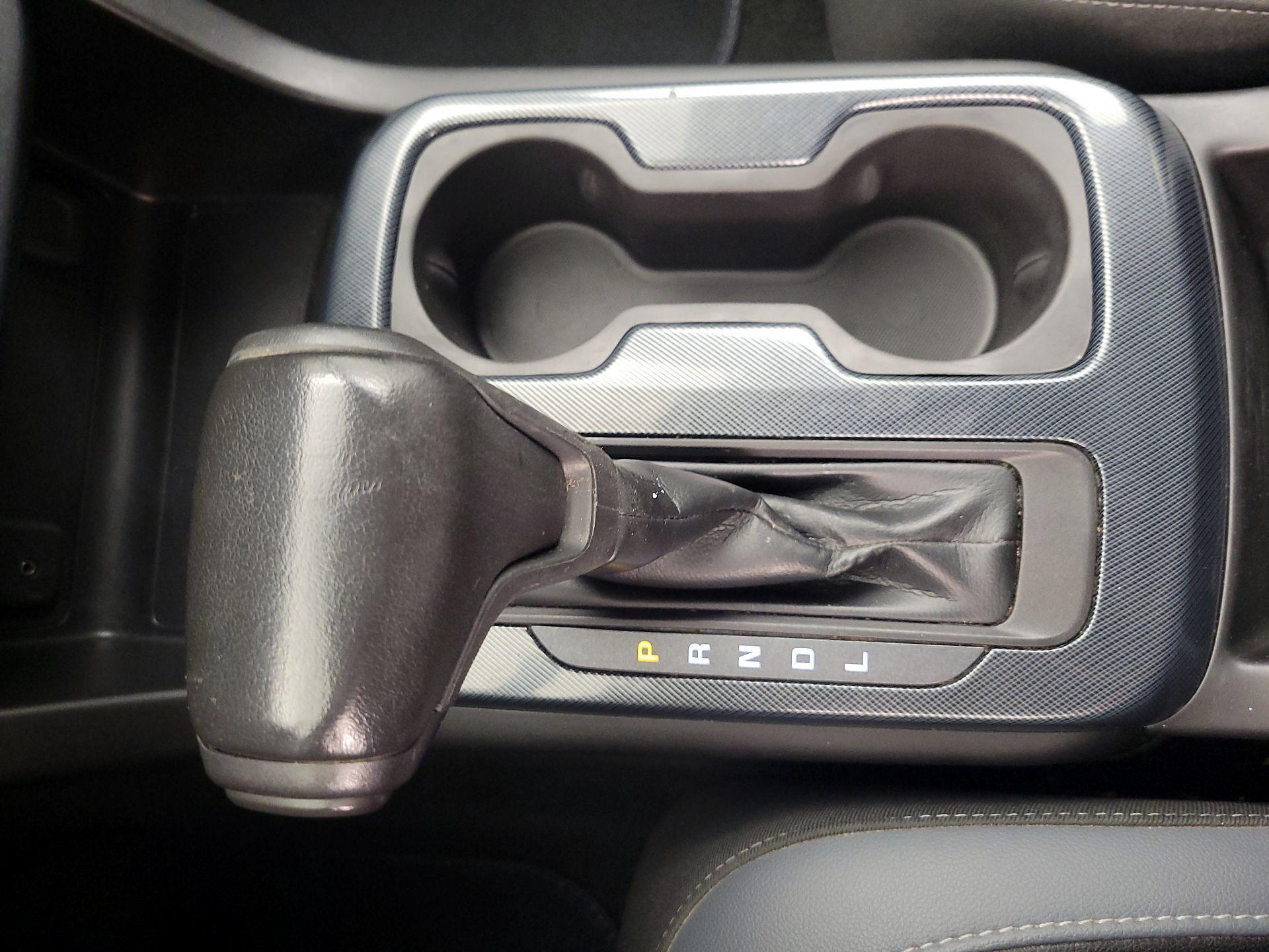 Thumbnail: 2018 Chevrolet Colorado - 17