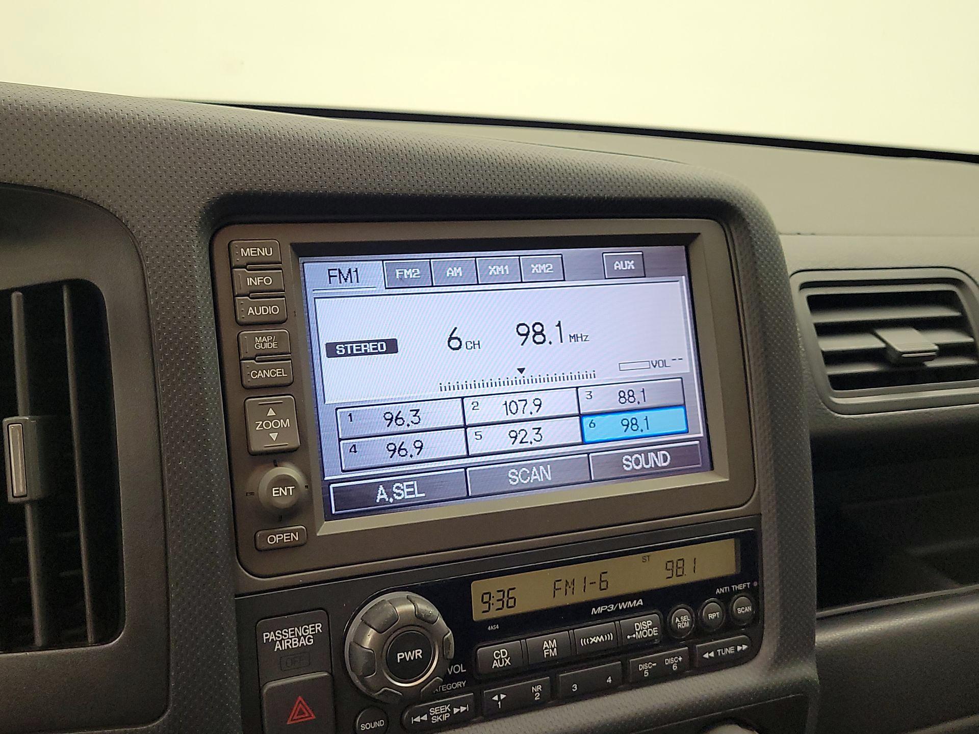 Thumbnail: 2014 Honda Ridgeline - 14