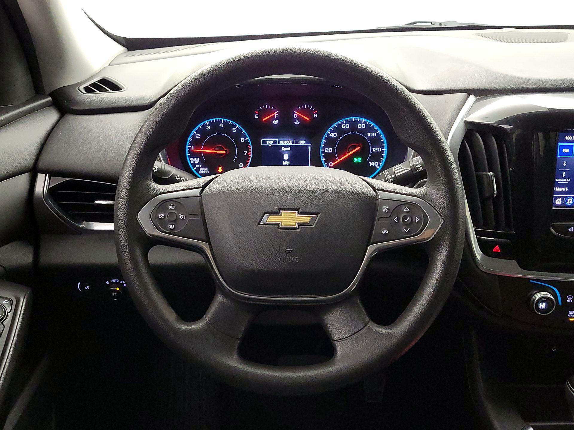 Thumbnail: 2020 Chevrolet Traverse - 10