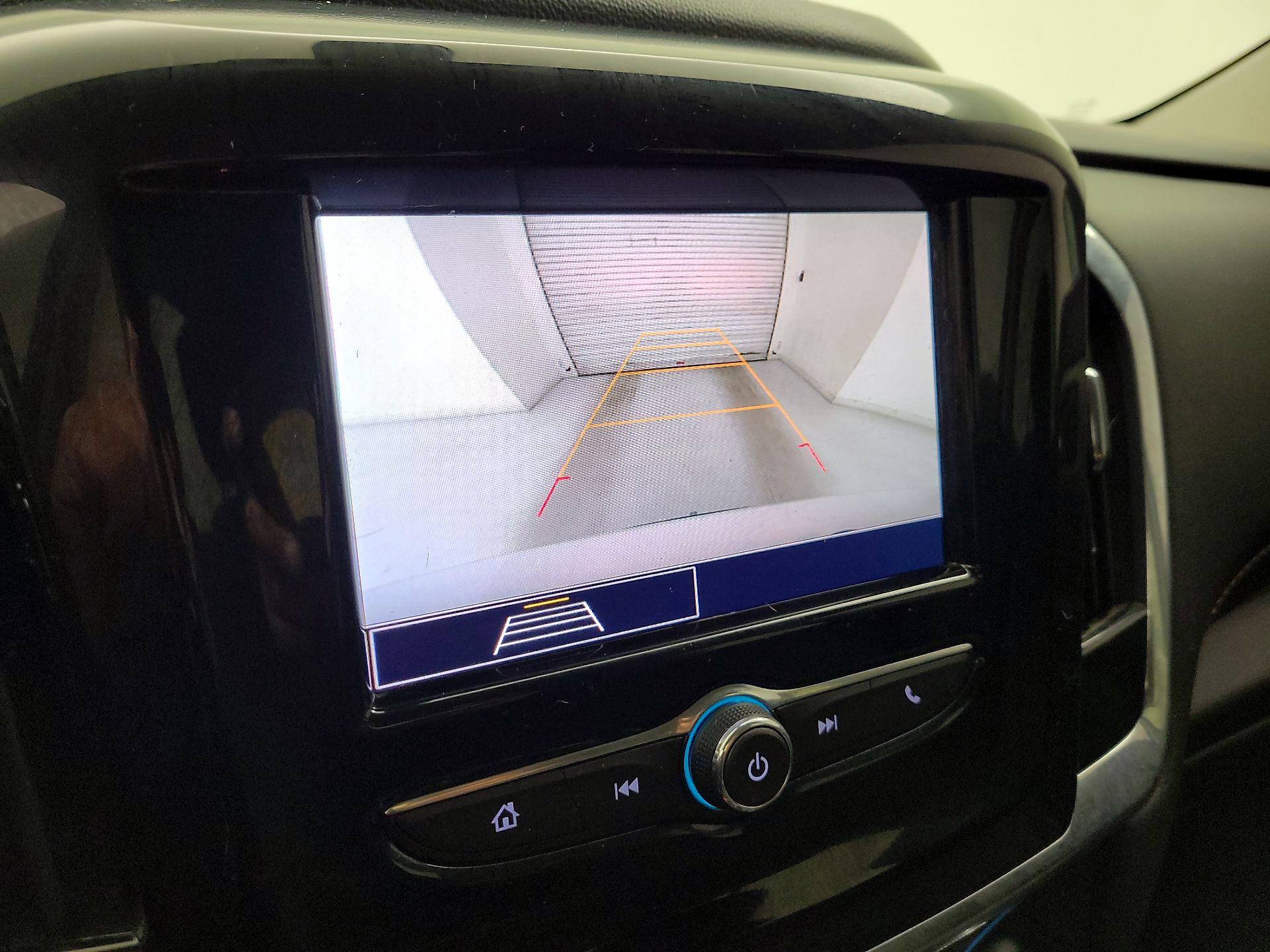 Thumbnail: 2020 Chevrolet Traverse - 14