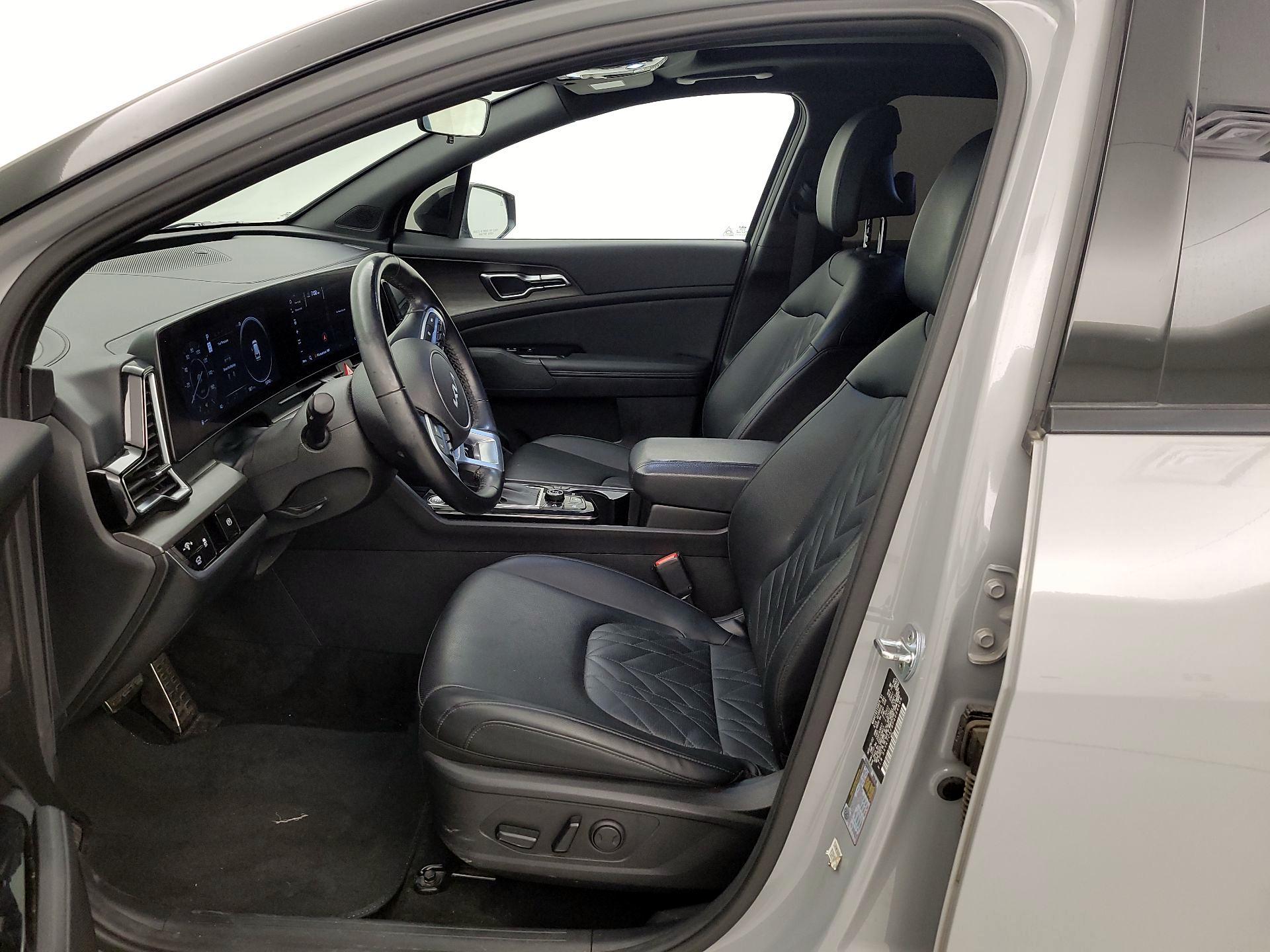 Thumbnail: 2023 Kia Sportage - 11