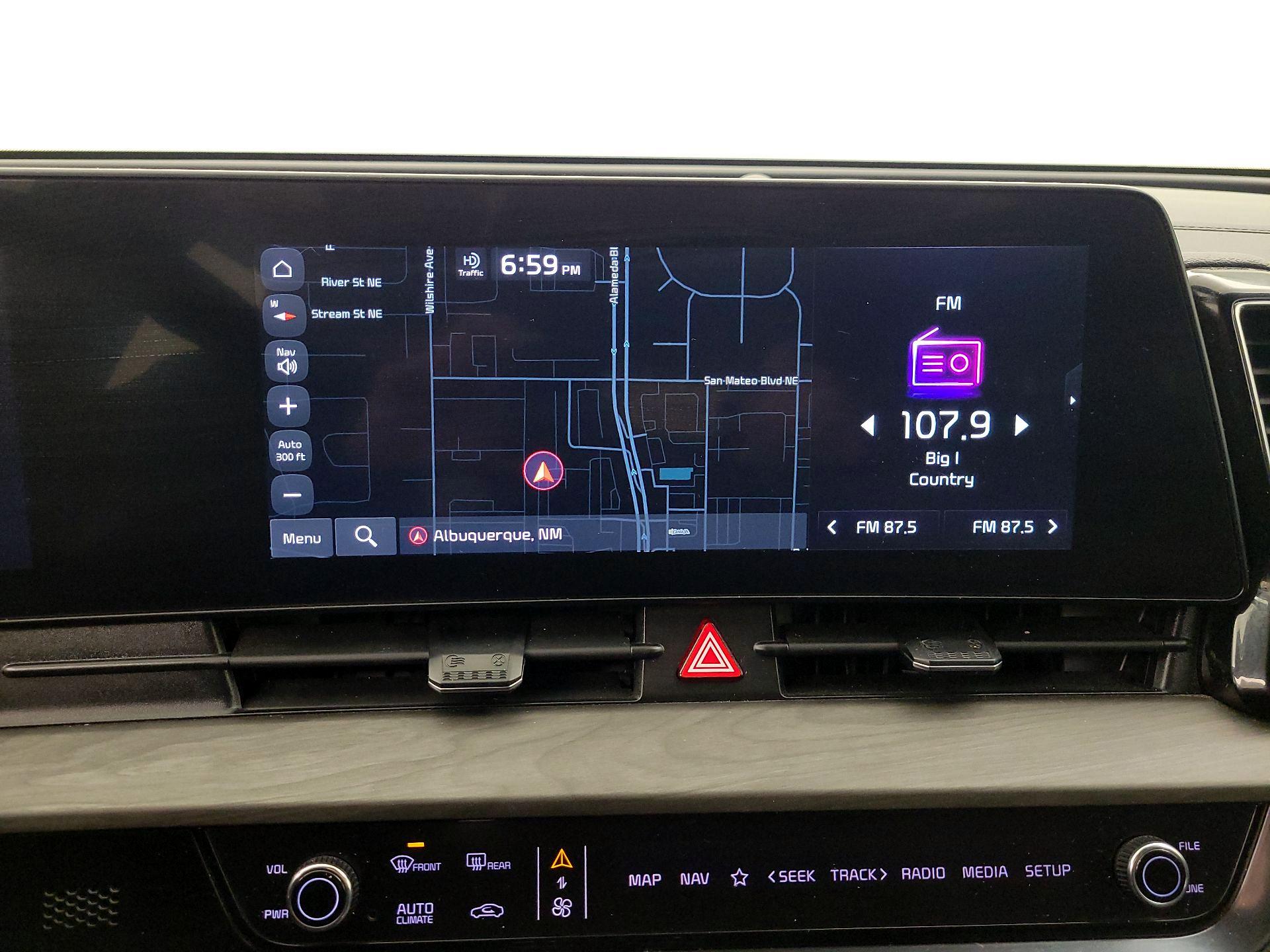 Thumbnail: 2023 Kia Sportage - 14