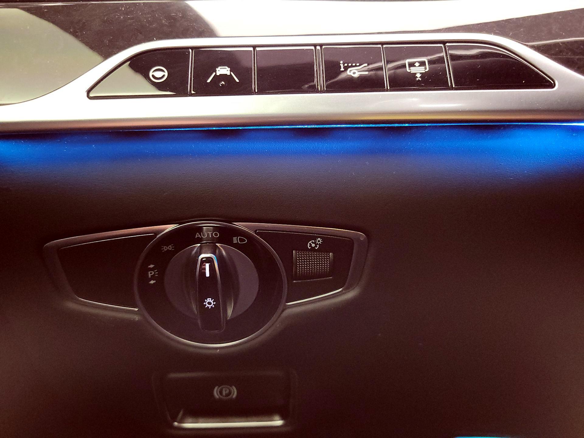 Thumbnail: 2019 Mercedes-Benz S-Class - 13