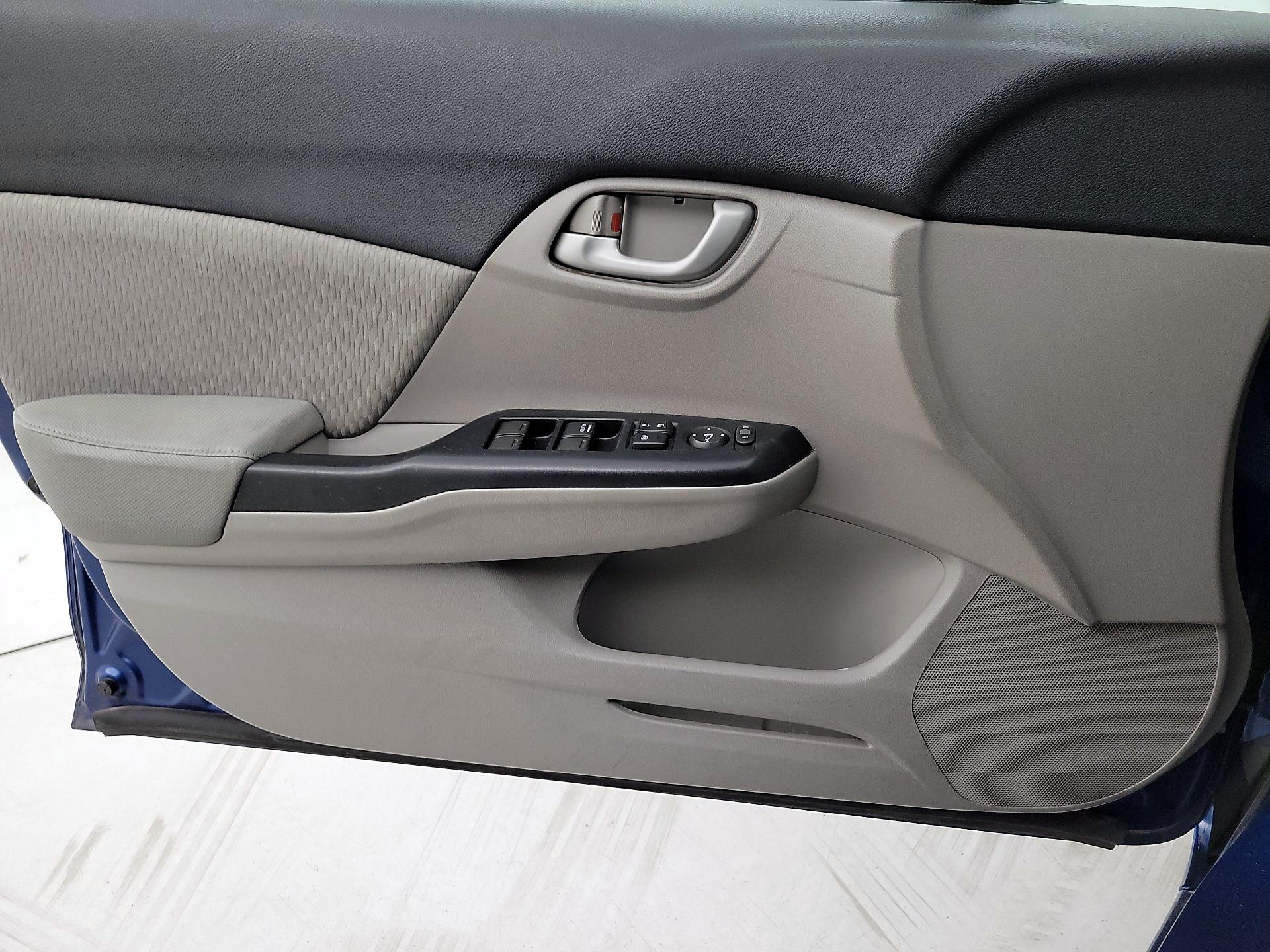 Thumbnail: 2014 Honda Civic - 12