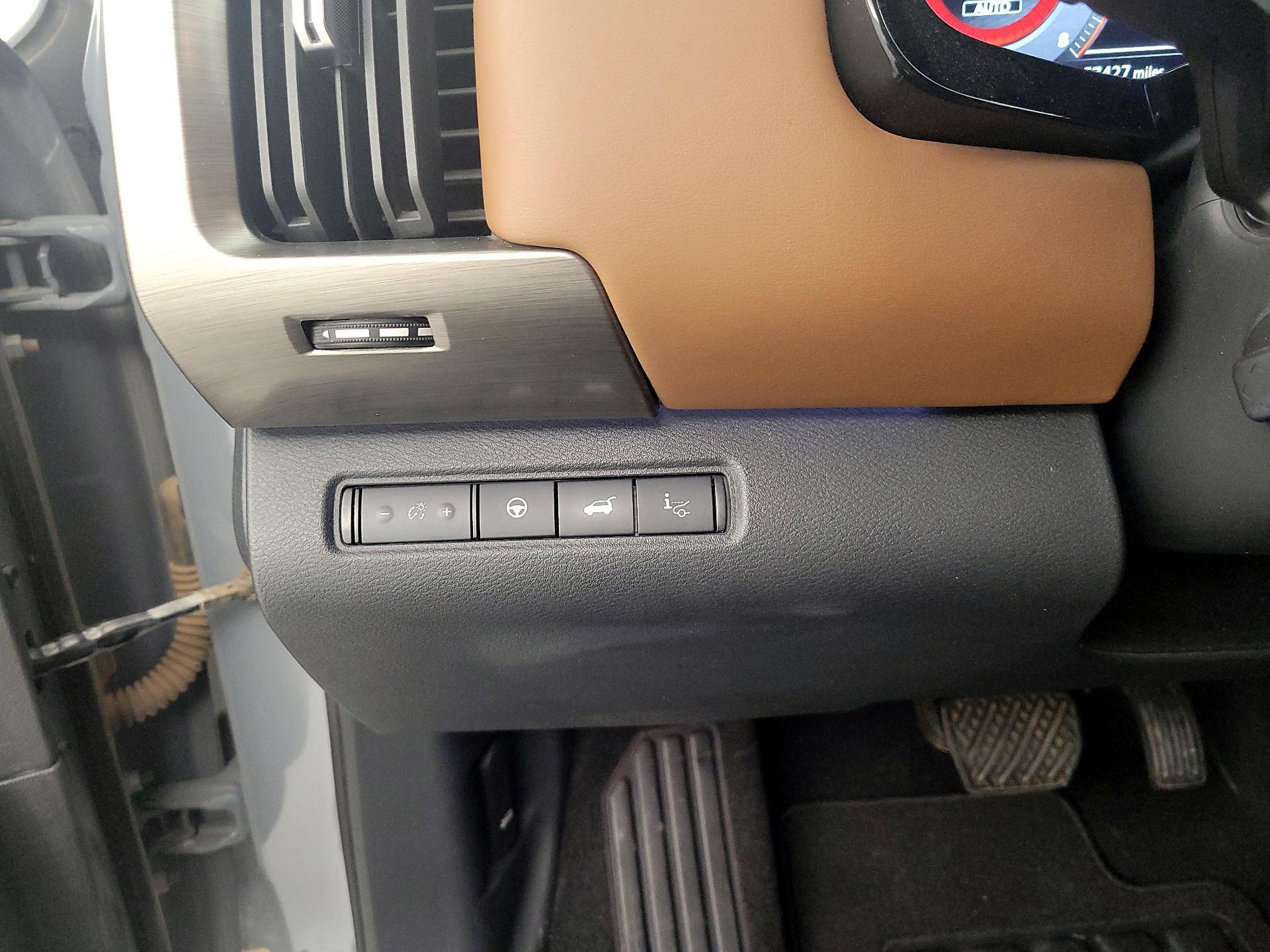 Thumbnail: 2022 Nissan Pathfinder - 13