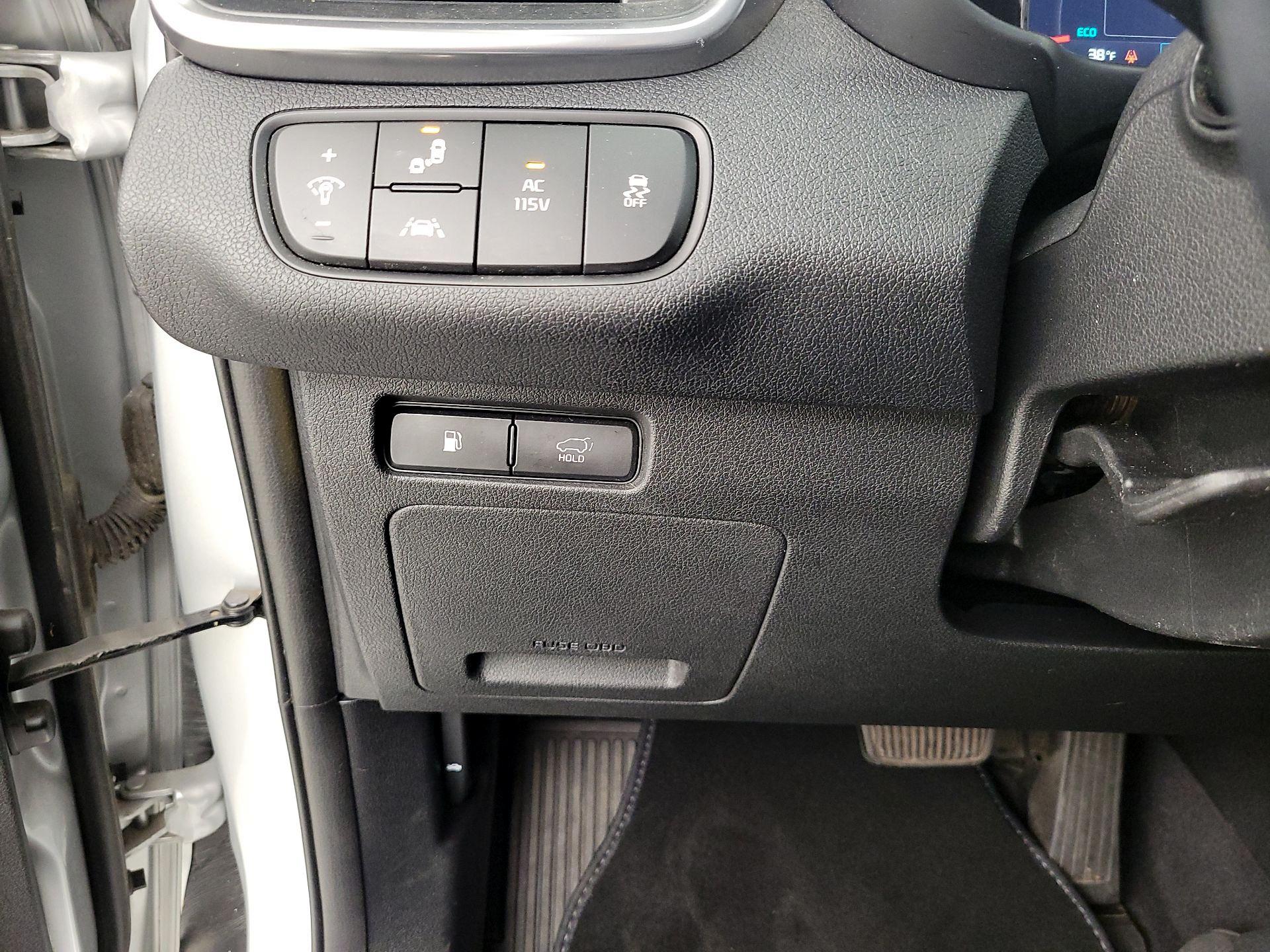 Thumbnail: 2017 Kia Sorento - 13