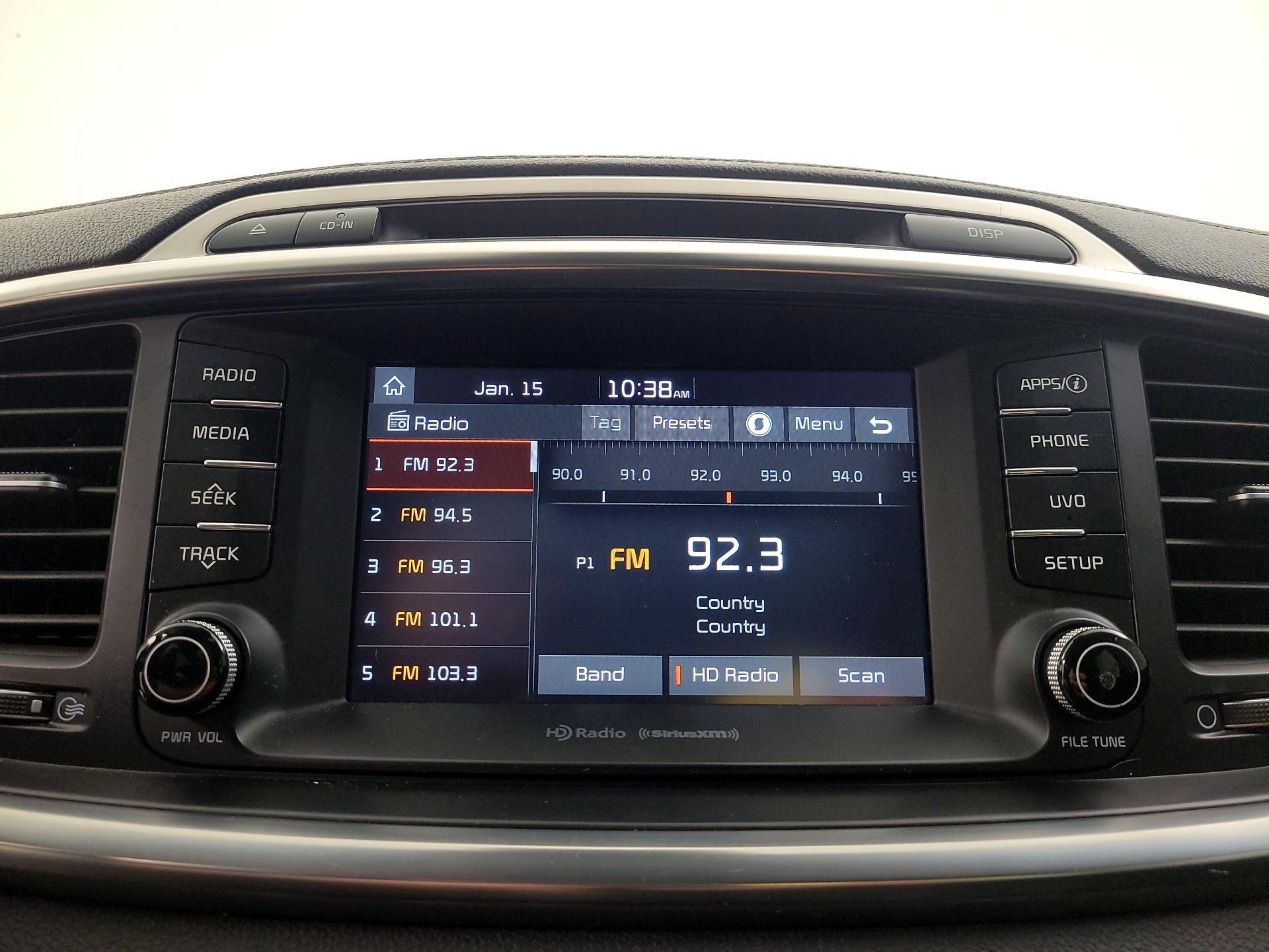 Thumbnail: 2017 Kia Sorento - 15