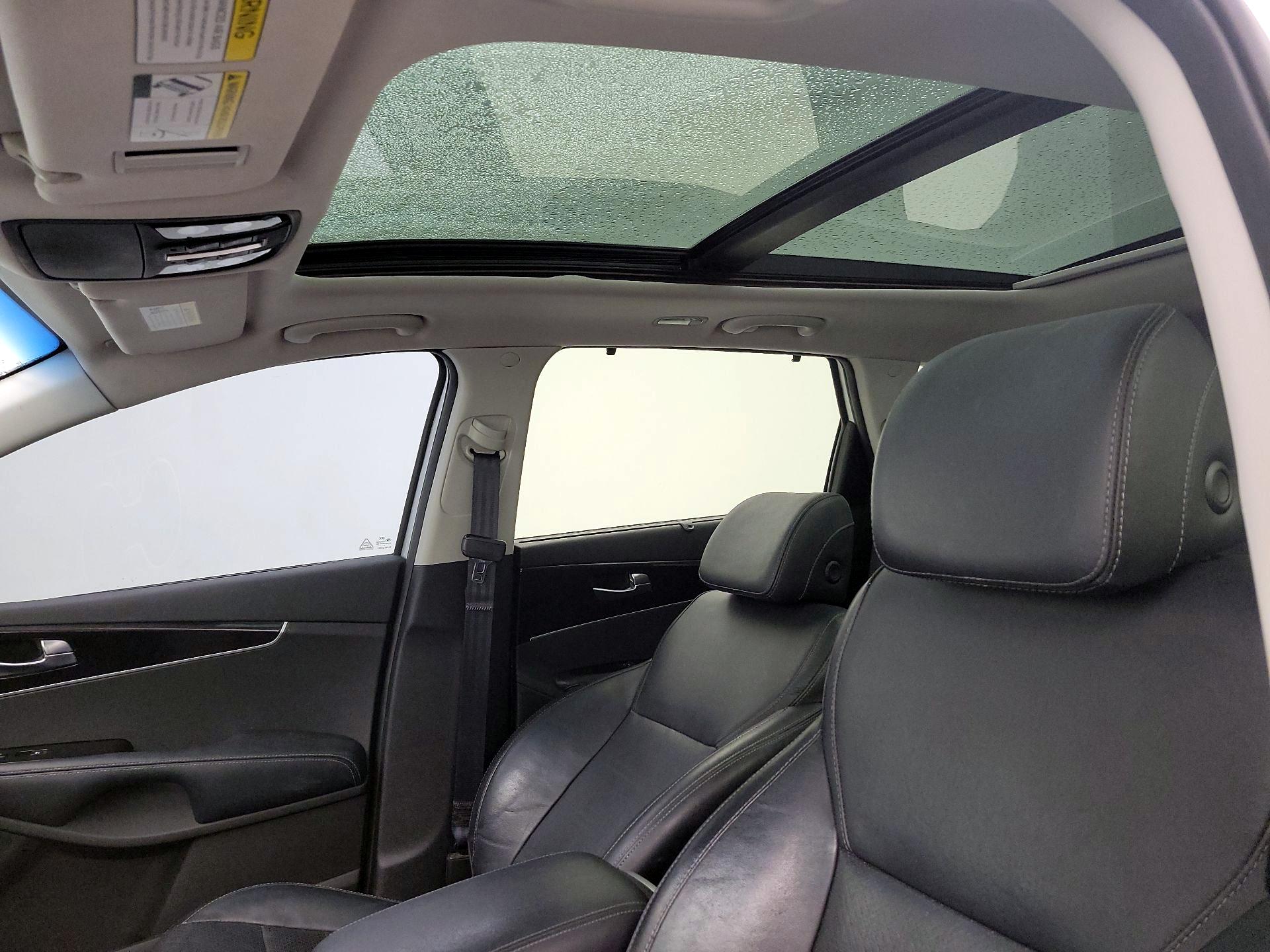 Thumbnail: 2017 Kia Sorento - 19