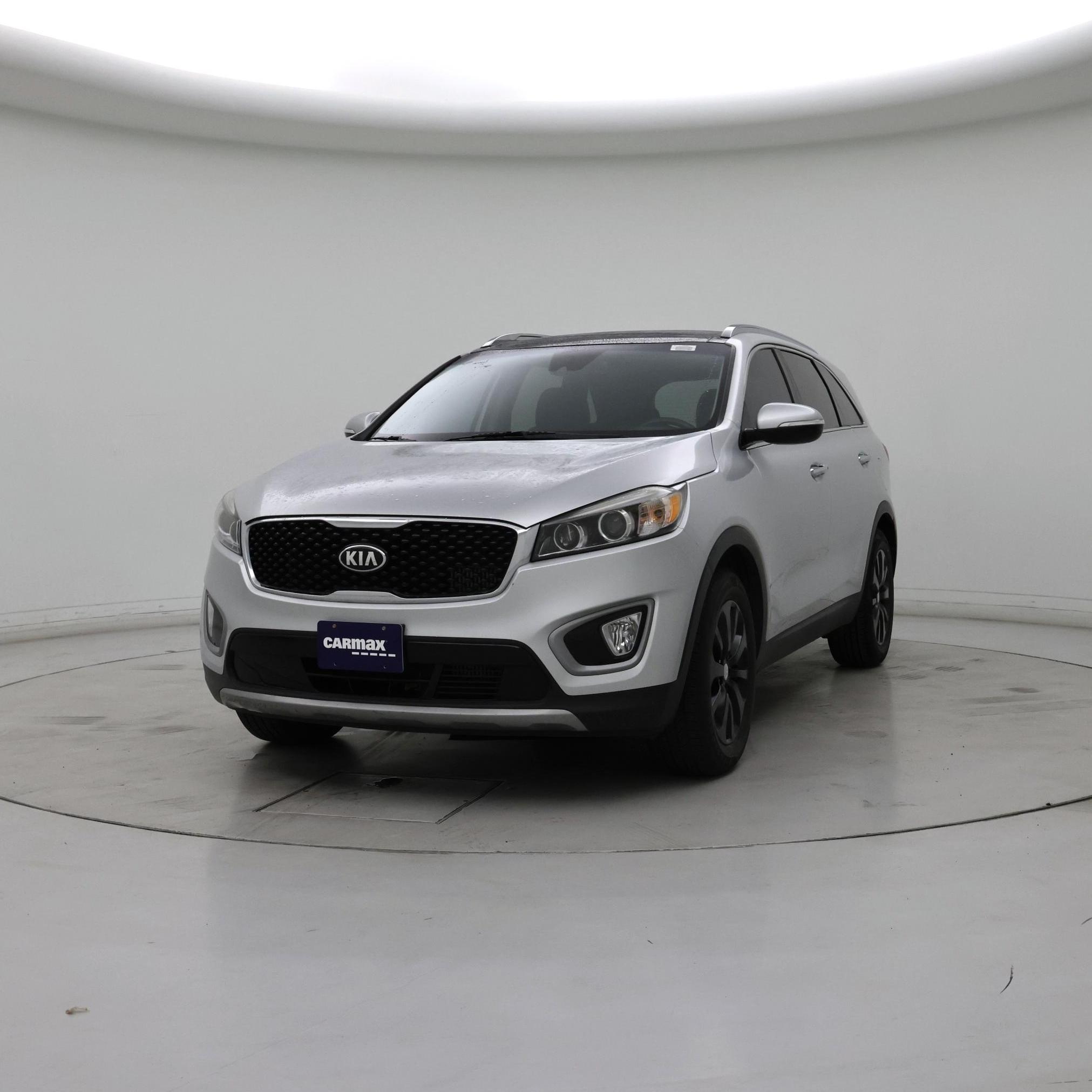 Thumbnail: 2017 Kia Sorento - 4