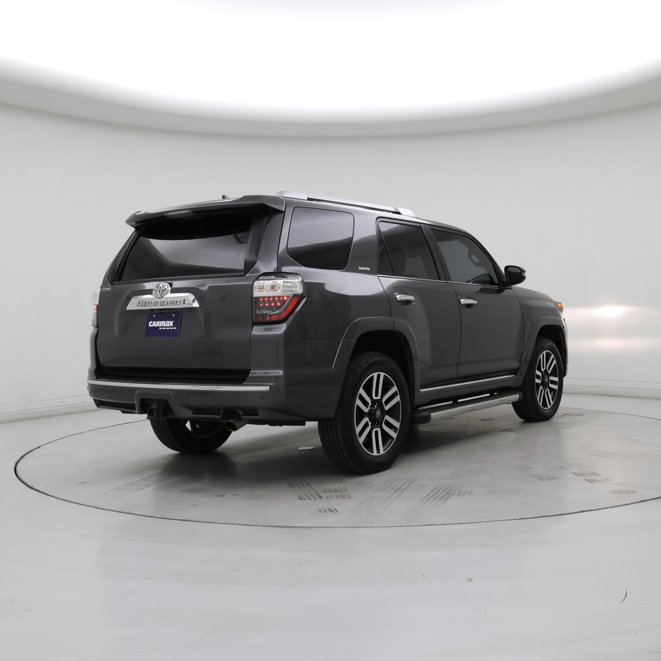 Thumbnail: 2017 Toyota 4Runner - 8