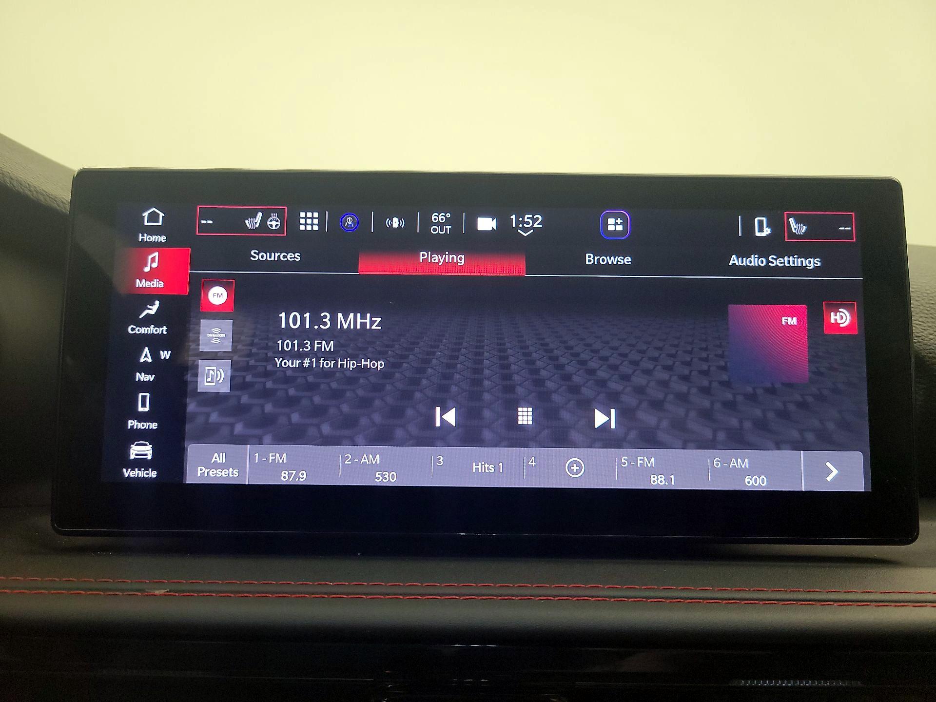 Thumbnail: 2024 Dodge Hornet - 16