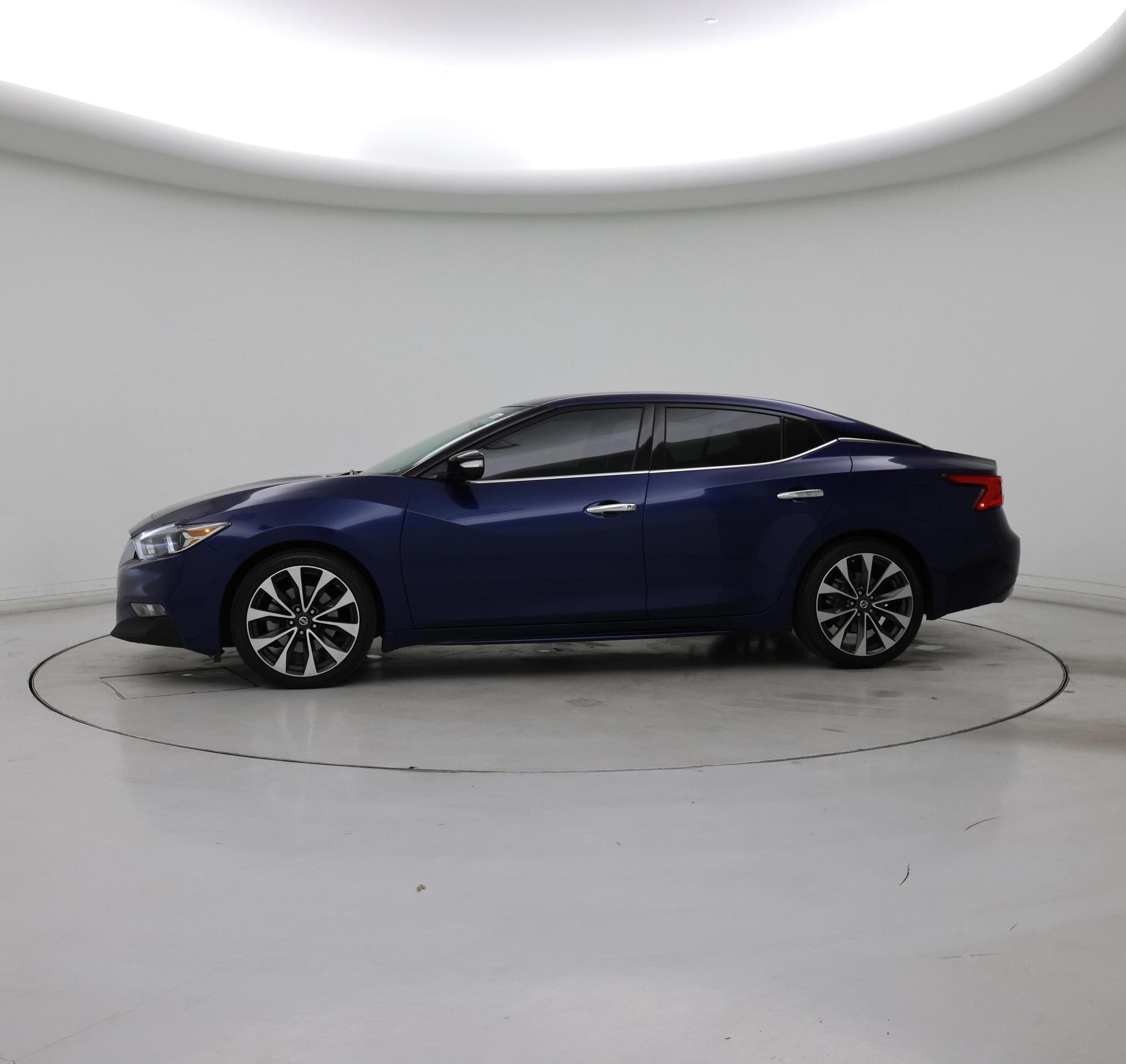 Thumbnail: 2016 Nissan Maxima - 3