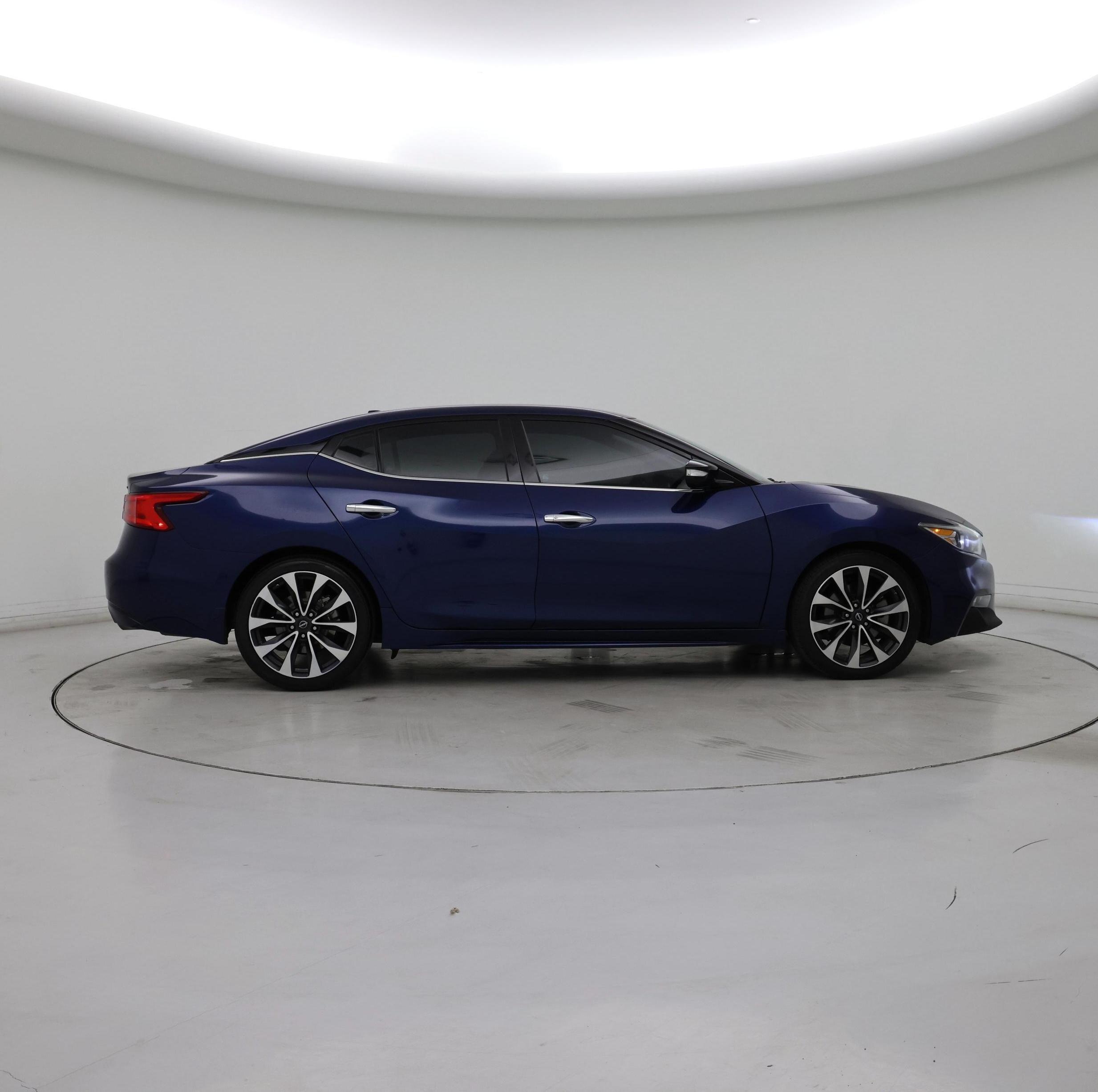 Thumbnail: 2016 Nissan Maxima - 7