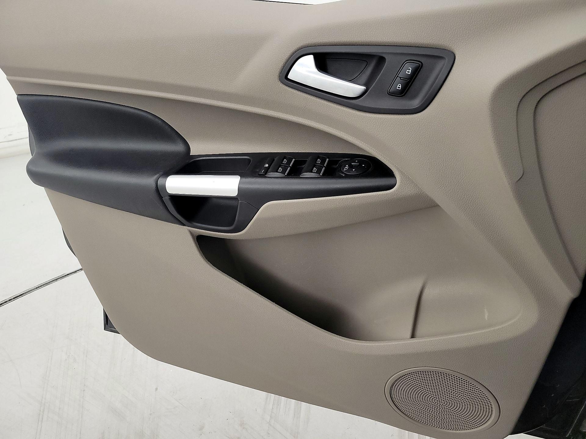 Thumbnail: 2018 Ford Transit Series - 12