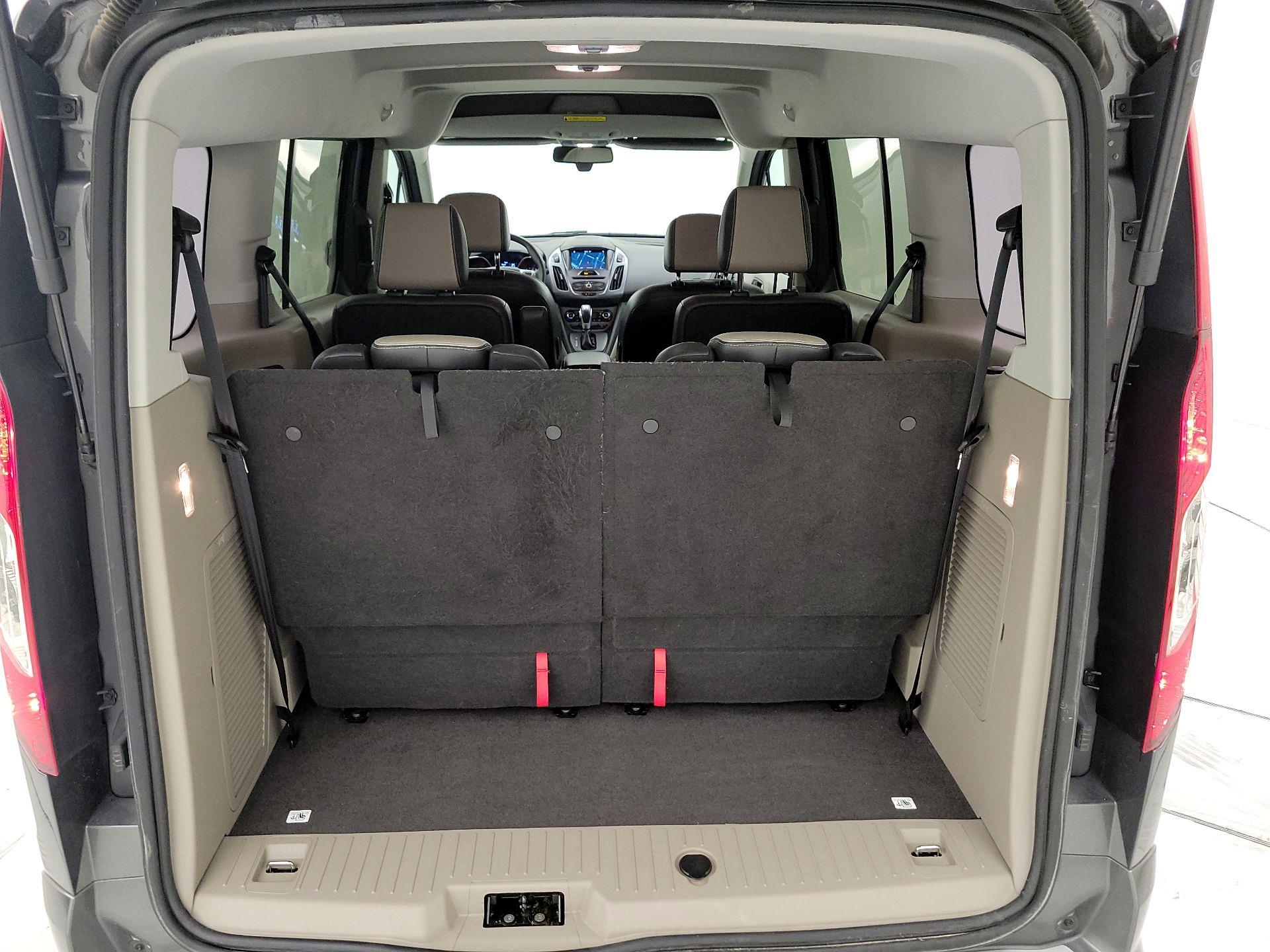 Thumbnail: 2018 Ford Transit Series - 16