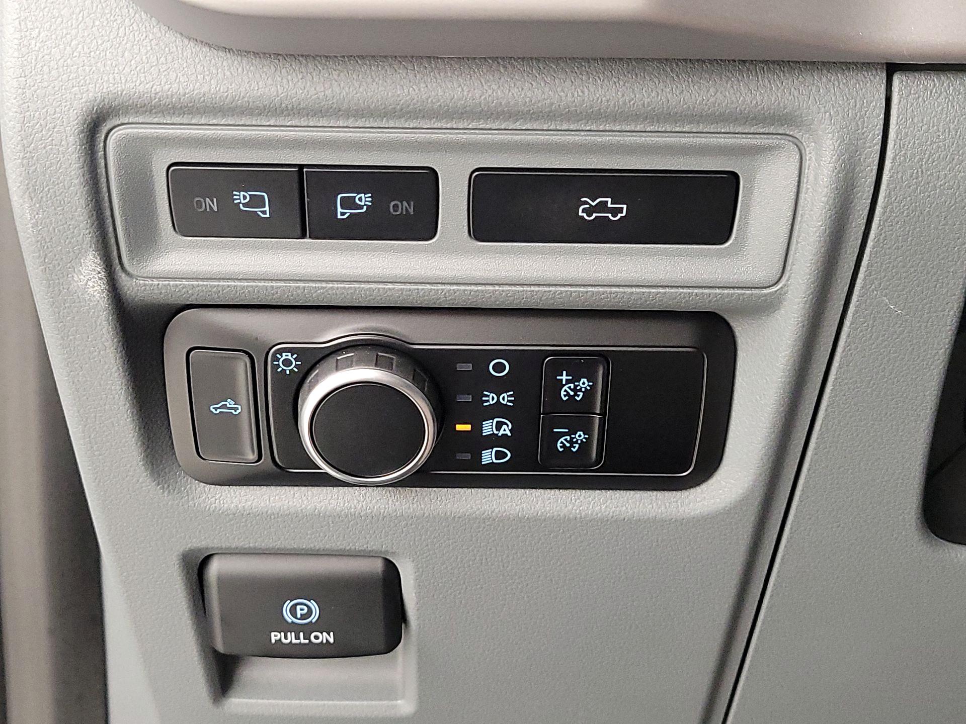 Thumbnail: 2023 Ford F-150 - 13