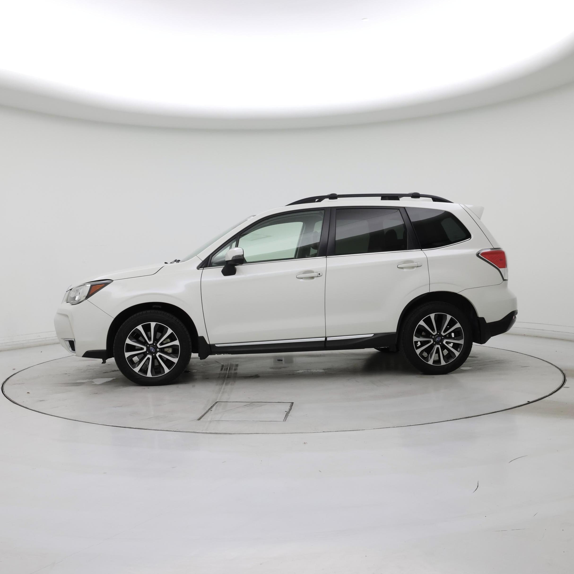 Thumbnail: 2017 Subaru Forester - 3