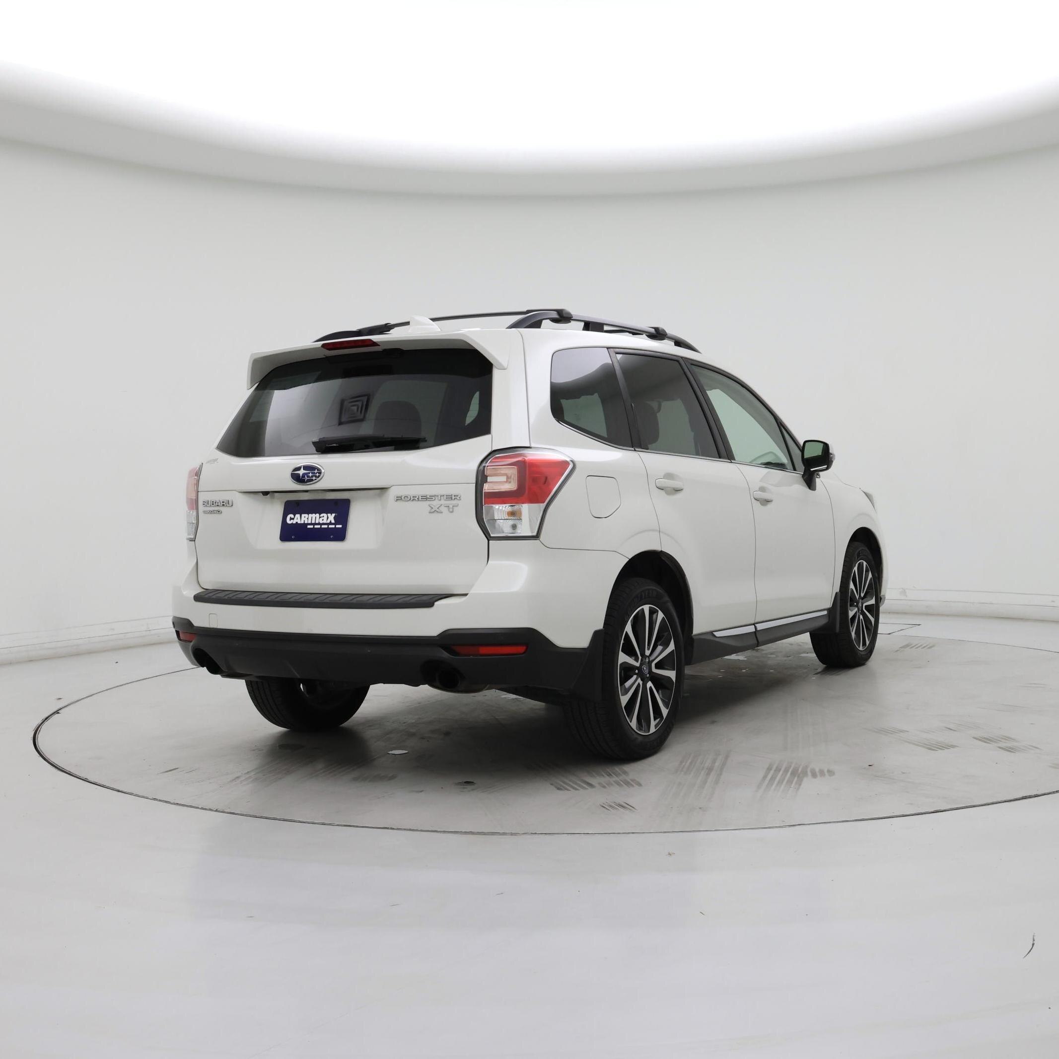 Thumbnail: 2017 Subaru Forester - 8