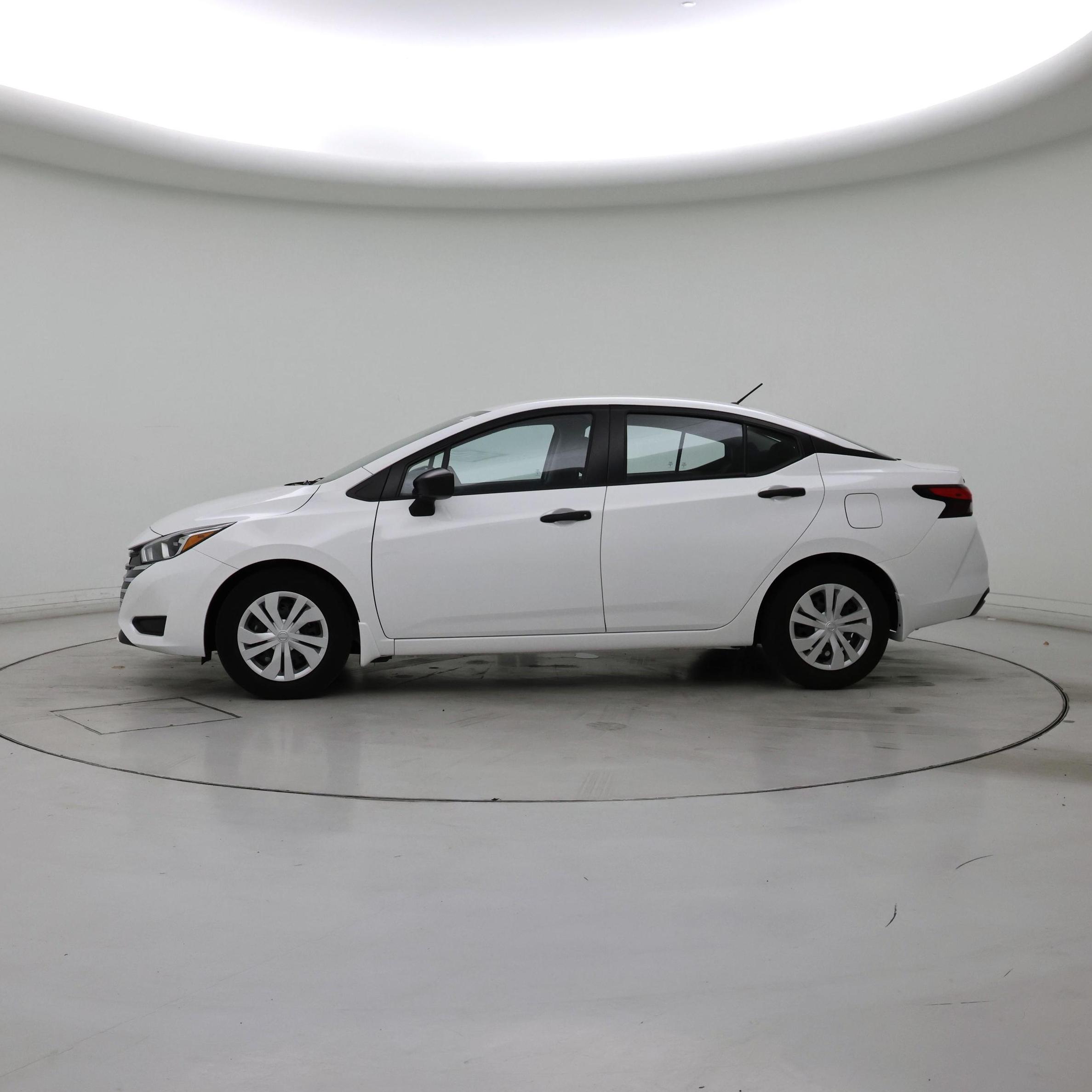 Thumbnail: 2024 Nissan Versa - 3