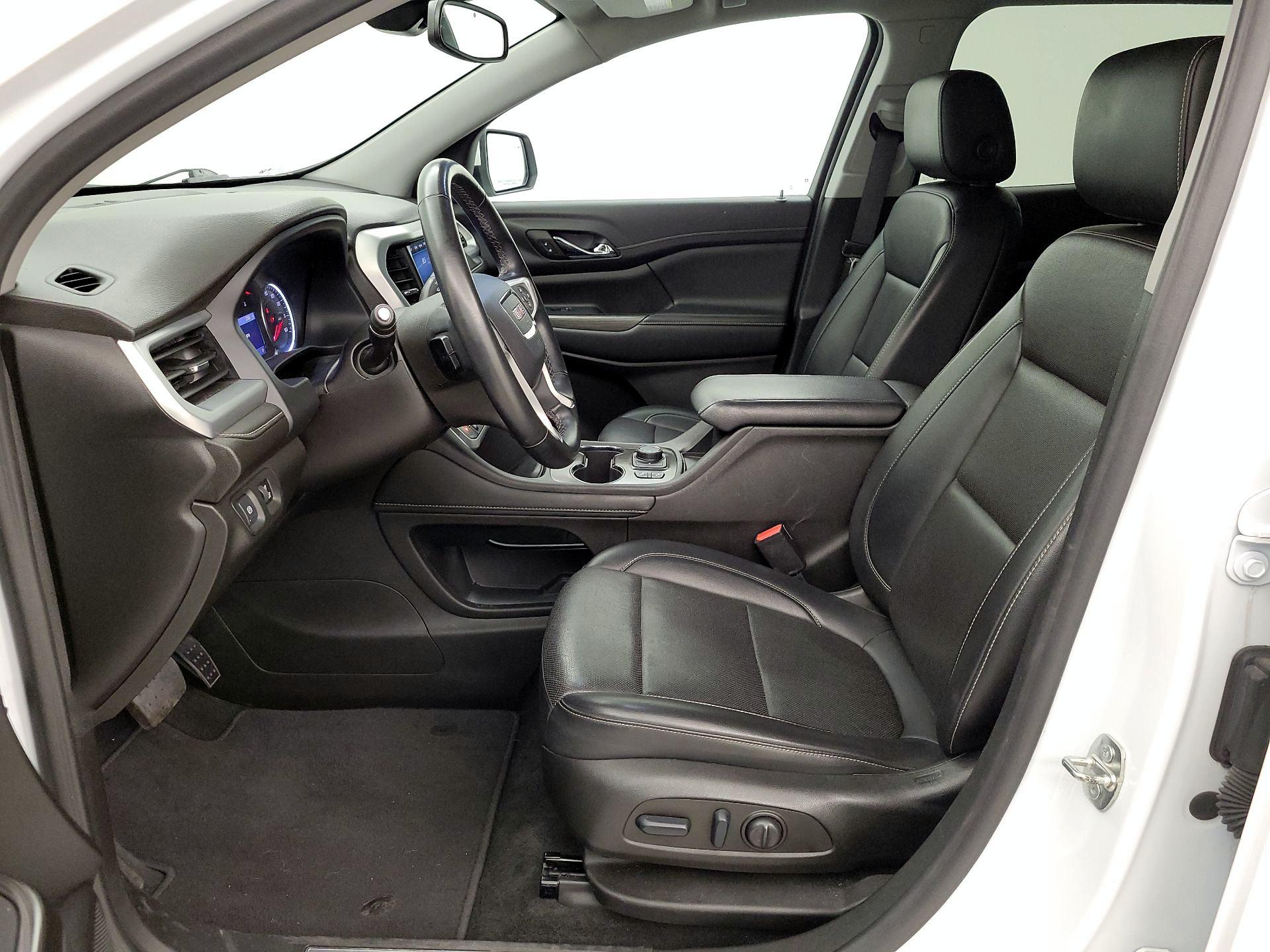 Thumbnail: 2023 GMC Acadia - 11