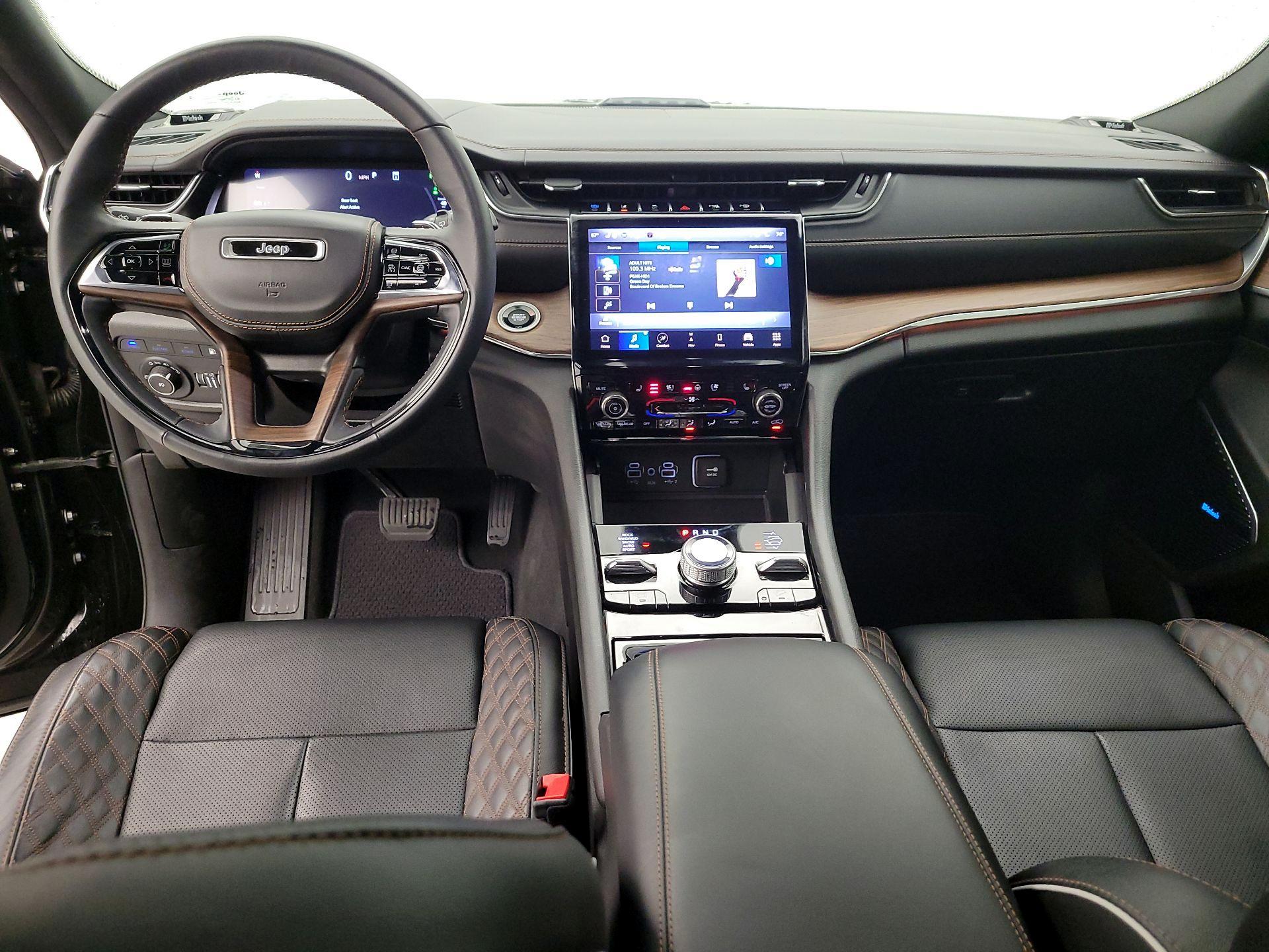 Thumbnail: 2023 Jeep Grand Cherokee - 9