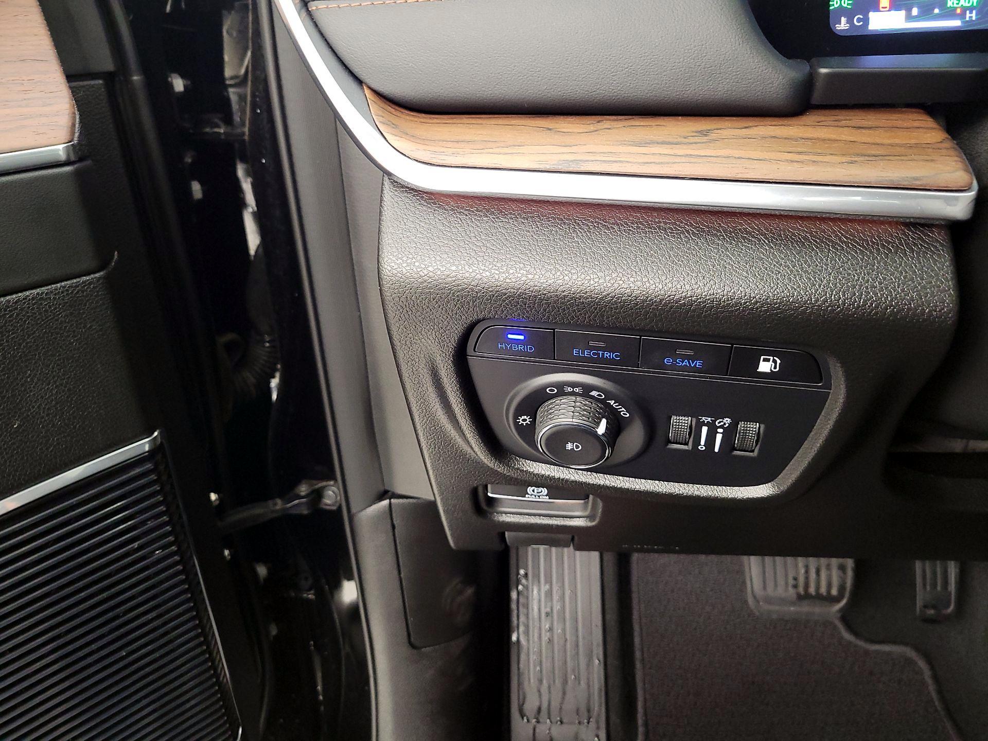 Thumbnail: 2023 Jeep Grand Cherokee - 13